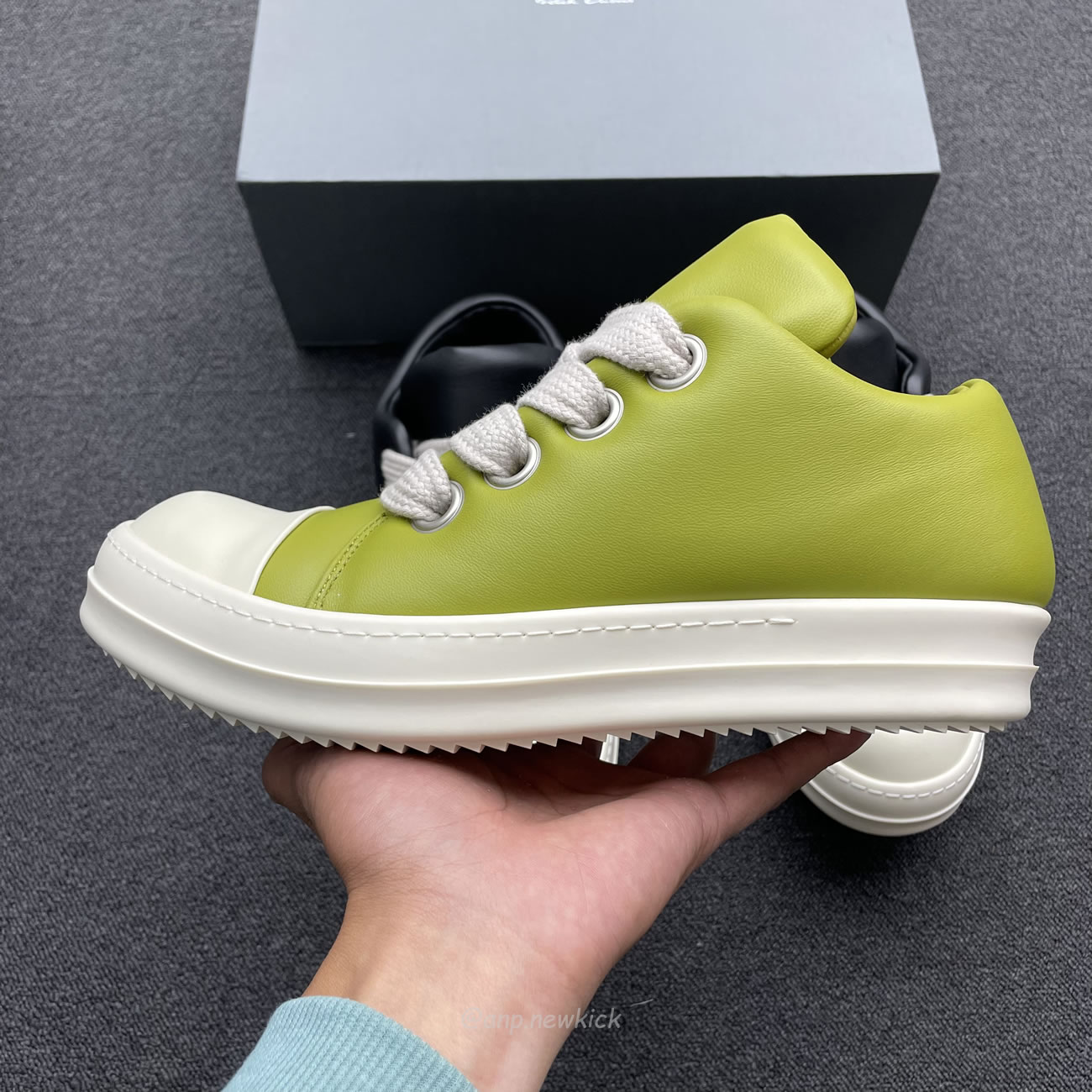 Rick Owens Jumbo Lace Padded Sneaks Low Black Acid Milk Ru02c7893 (5) - www.kitistry.com Rick Owens Jumbo Lace Padded Sneaks Low Black Acid Milk Ru02c7893 (5) - www.kitistry.com