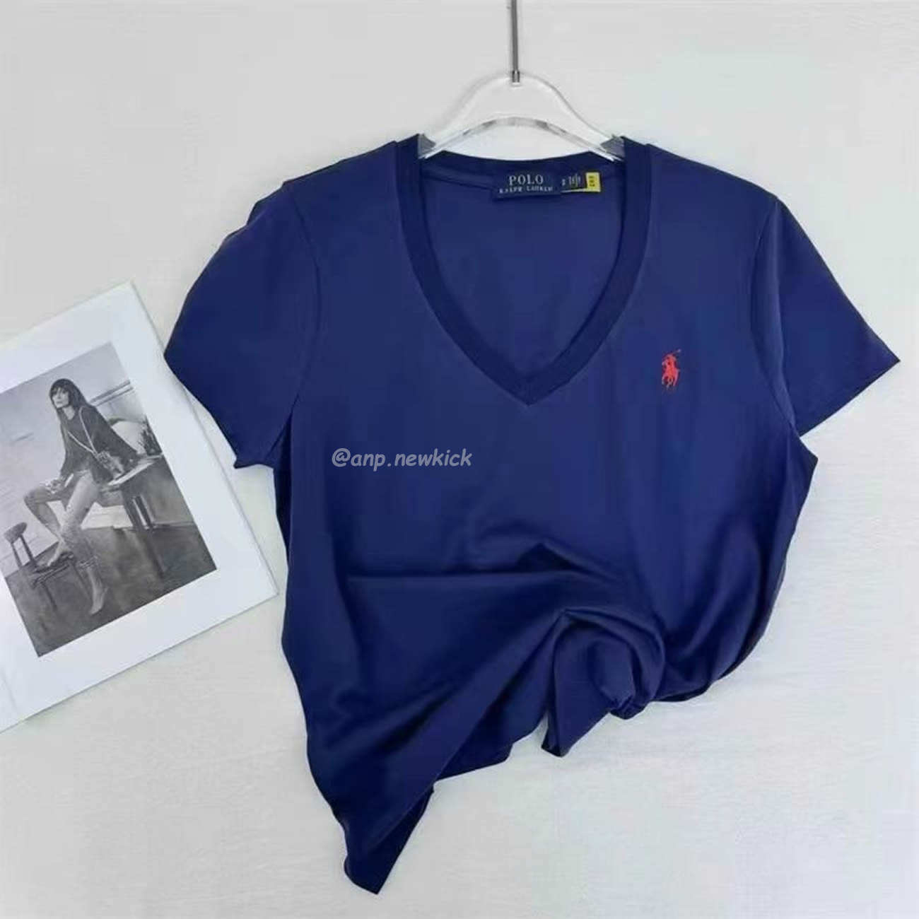 Ralph Lauren Classic Pony Womens V Neck Short Sleeved T Shirt (8) - www.kitistry.com Ralph Lauren Classic Pony Womens V Neck Short Sleeved T Shirt (8) - www.kitistry.com