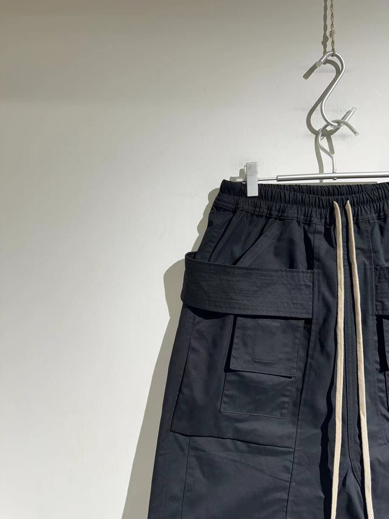 Rick Owens Drkshdw Creatch Cargo Cropped Drawstring Pants (7) - www.kitistry.com Rick Owens Drkshdw Creatch Cargo Cropped Drawstring Pants (7) - www.kitistry.com