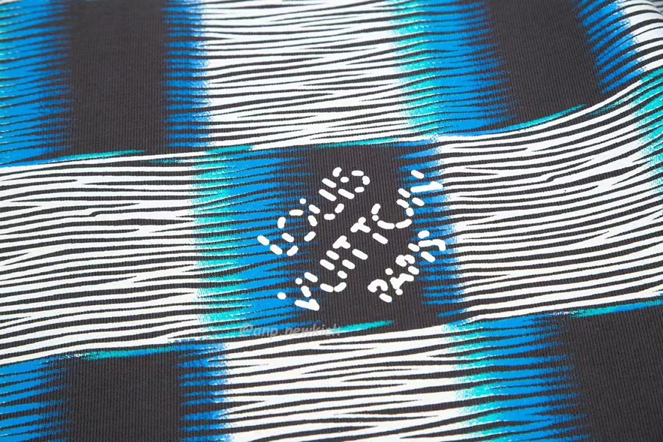 Louis Vuitton Round Necked Checkerboard T Shirt (15) - www.kitistry.com Louis Vuitton Round Necked Checkerboard T Shirt (15) - www.kitistry.com
