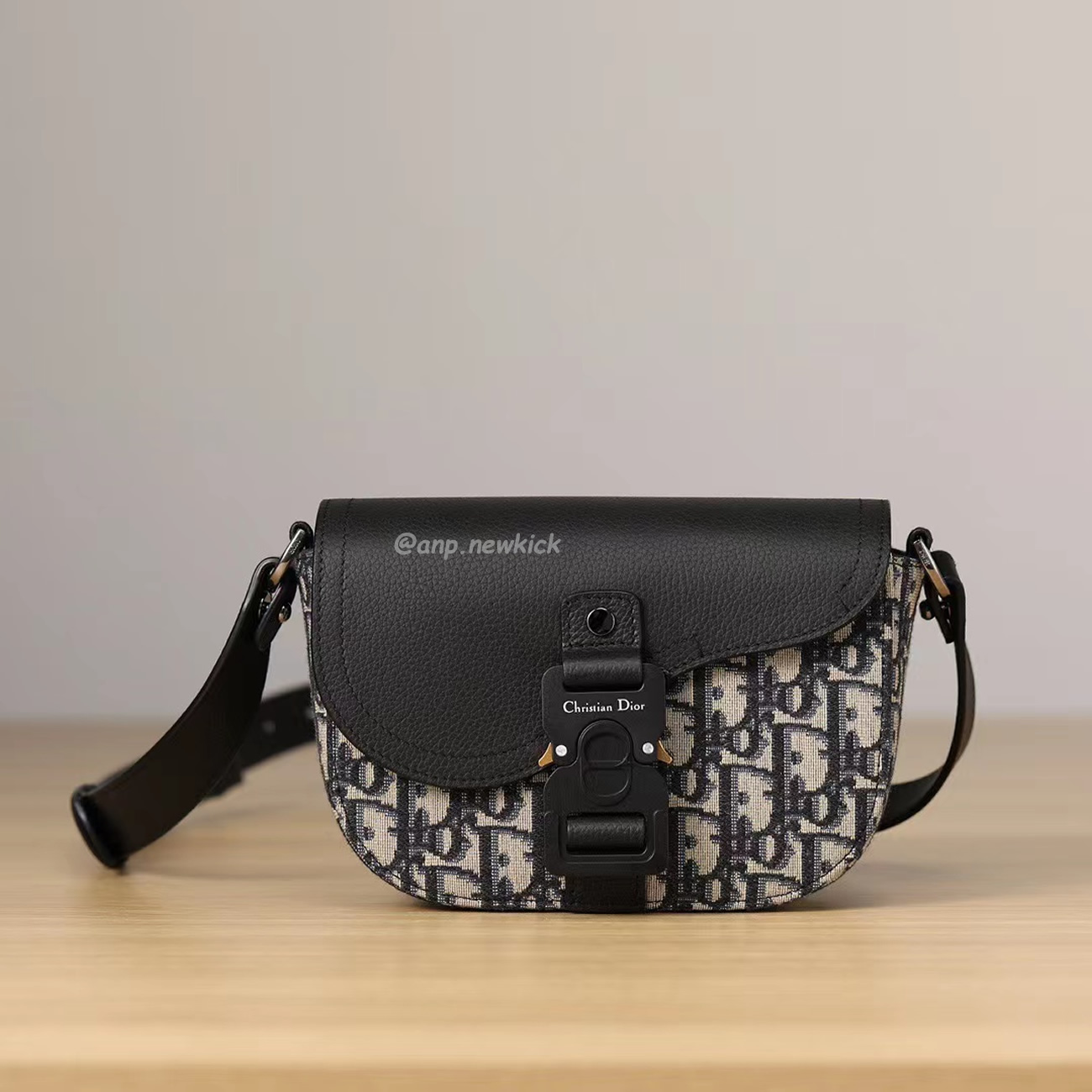 Dior Saddle Bag Black (9) - www.kitistry.com Dior Saddle Bag Black (9) - www.kitistry.com