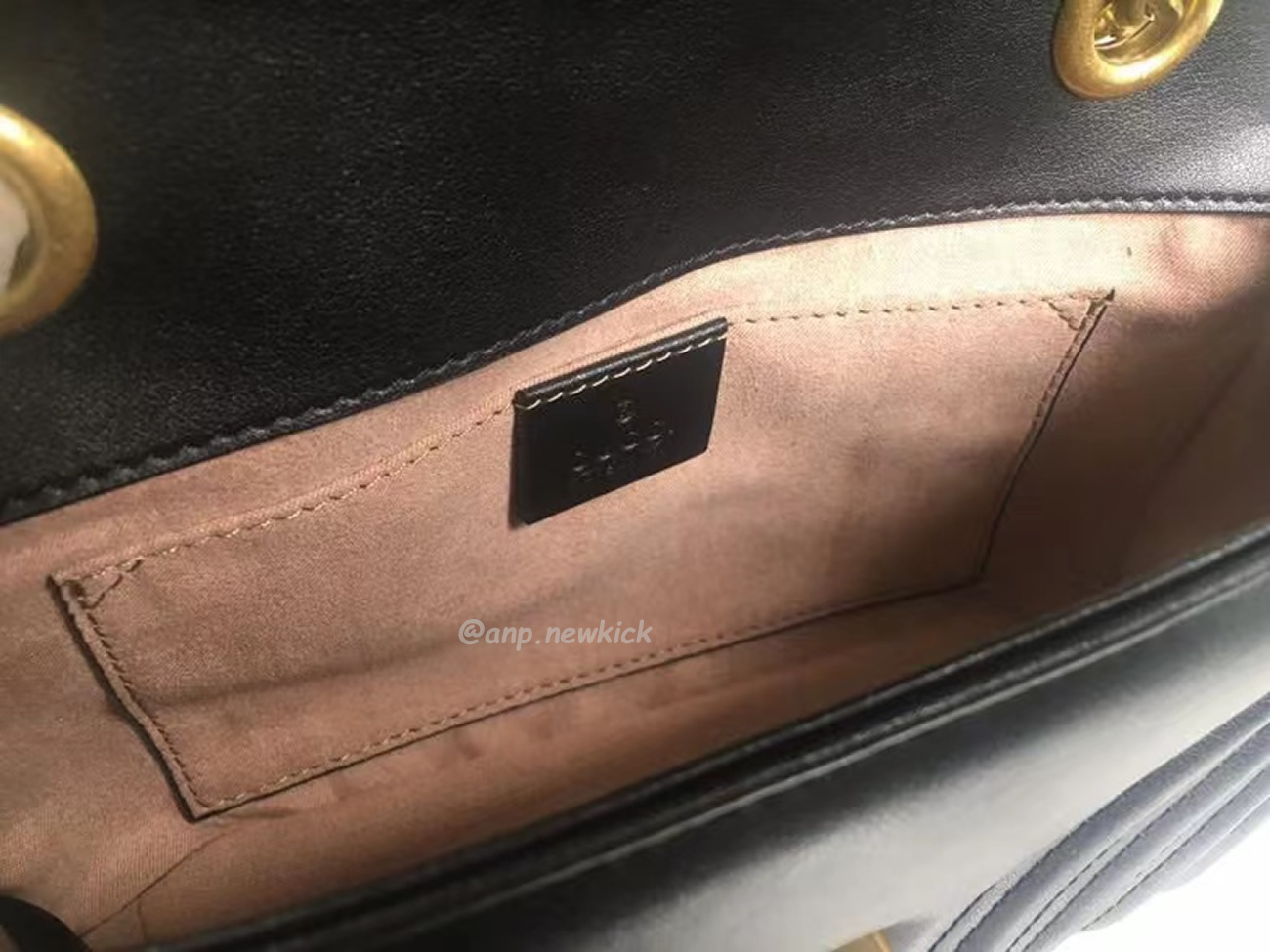 Gucci Gg Marmont Mini Shoulder Bag (4) - www.kitistry.com Gucci Gg Marmont Mini Shoulder Bag (4) - www.kitistry.com