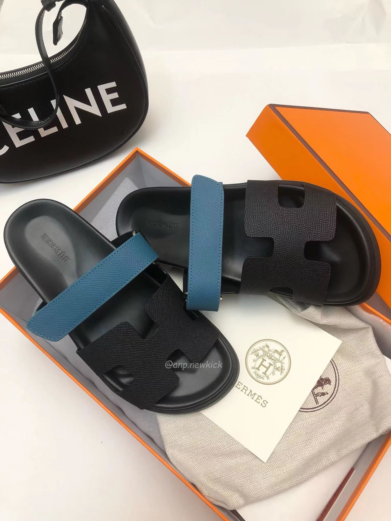 Hermes Chypre Sandal Noir Bleu Celeste (7) - www.kitistry.com Hermes Chypre Sandal Noir Bleu Celeste (7) - www.kitistry.com