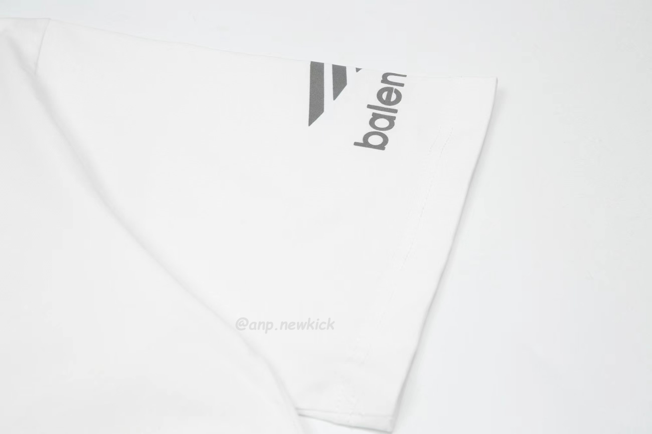 Balenciaga Short Sleeve T Shirt (8) - www.kitistry.com Balenciaga Short Sleeve T Shirt (8) - www.kitistry.com