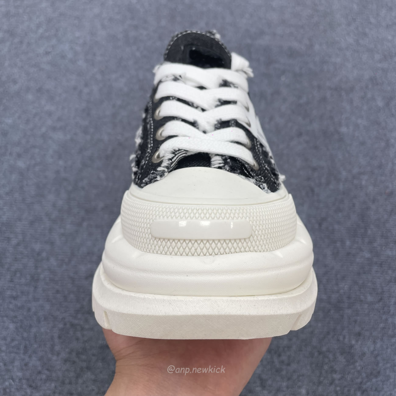 Smile Republic 2.0 Classic Black White Low Top Sneaker (6) - www.kitistry.com Smile Republic 2.0 Classic Black White Low Top Sneaker (6) - www.kitistry.com