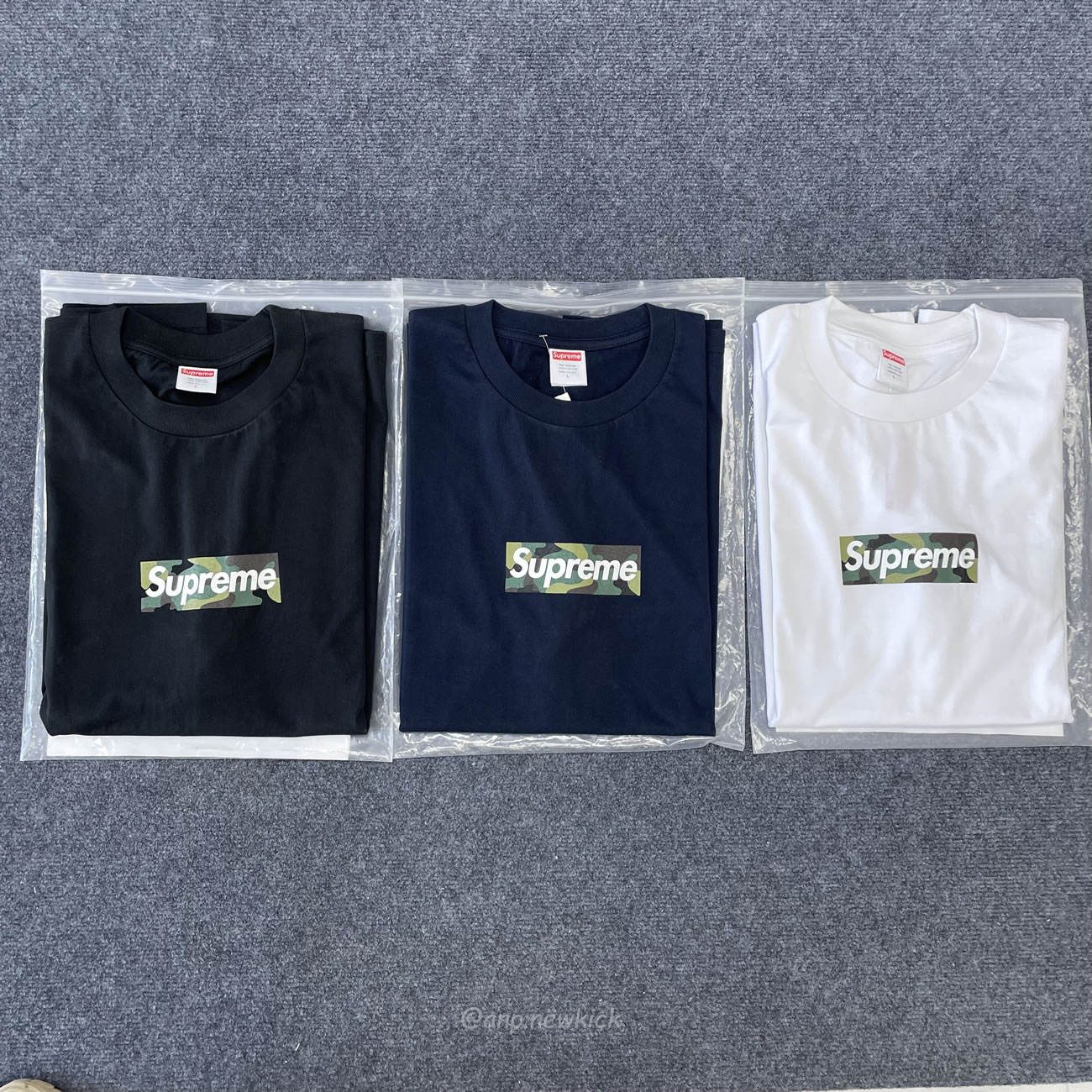 Supreme Box Logo Cotton White Navy Blackt Shirt (2) - www.kitistry.com Supreme Box Logo Cotton White Navy Blackt Shirt (2) - www.kitistry.com