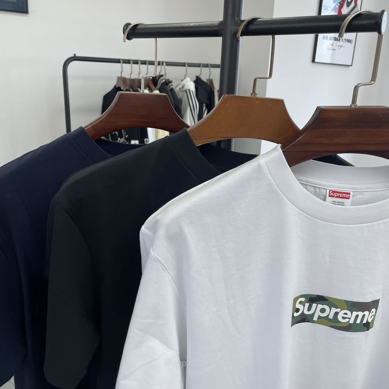 Supreme Box Logo Cotton White Navy Blackt Shirt (6) - www.kitistry.com Supreme Box Logo Cotton White Navy Blackt Shirt (6) - www.kitistry.com