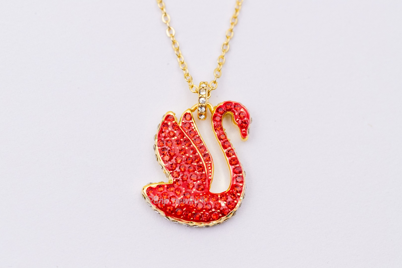Swarovski New Year Swan Collection (4) - www.kitistry.com Swarovski New Year Swan Collection (4) - www.kitistry.com