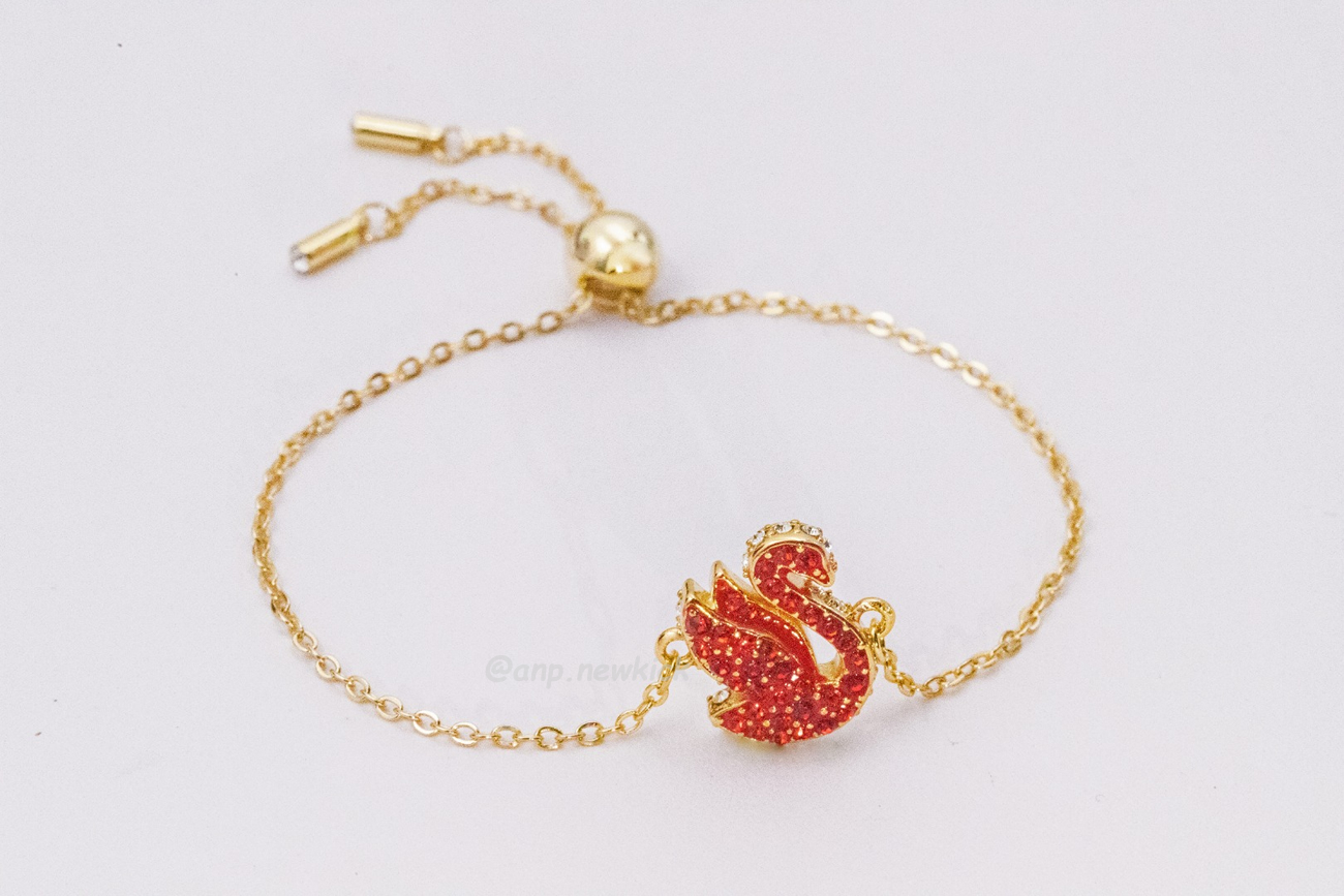Swarovski New Year Swan Collection (7) - www.kitistry.com Swarovski New Year Swan Collection (7) - www.kitistry.com