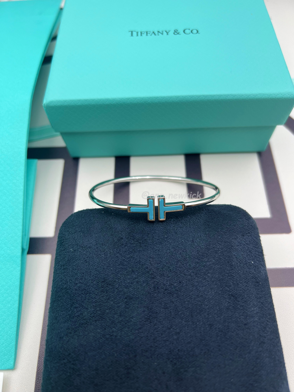 Tiffany Co 18k White Gold Bracelet (1) - www.kitistry.com Tiffany Co 18k White Gold Bracelet (1) - www.kitistry.com