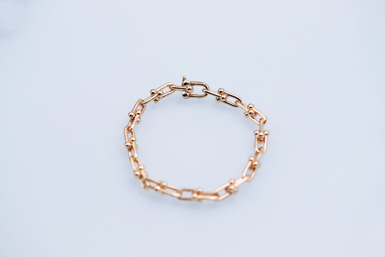 Tiffany Hardwear Sterling Silver Large Buckle Bracelet (5) - www.kitistry.com Tiffany Hardwear Sterling Silver Large Buckle Bracelet (5) - www.kitistry.com