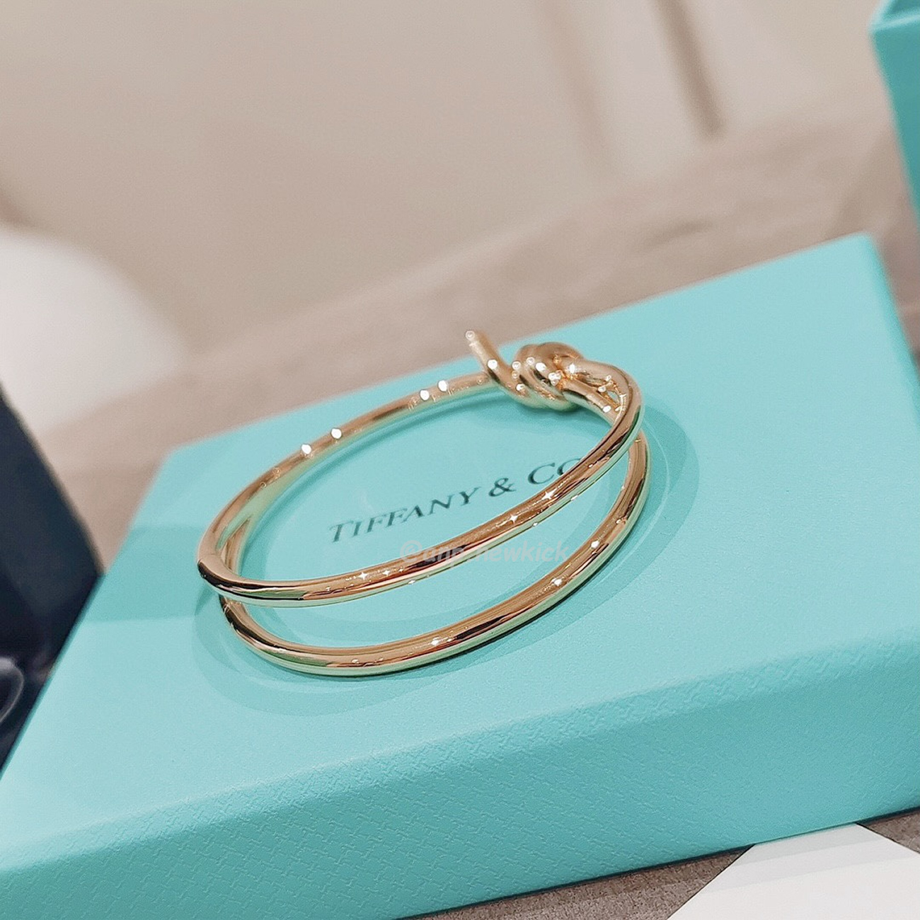 Tiffany Knot Rose Gold Diamond Bracelet (3) - www.kitistry.com Tiffany Knot Rose Gold Diamond Bracelet (3) - www.kitistry.com