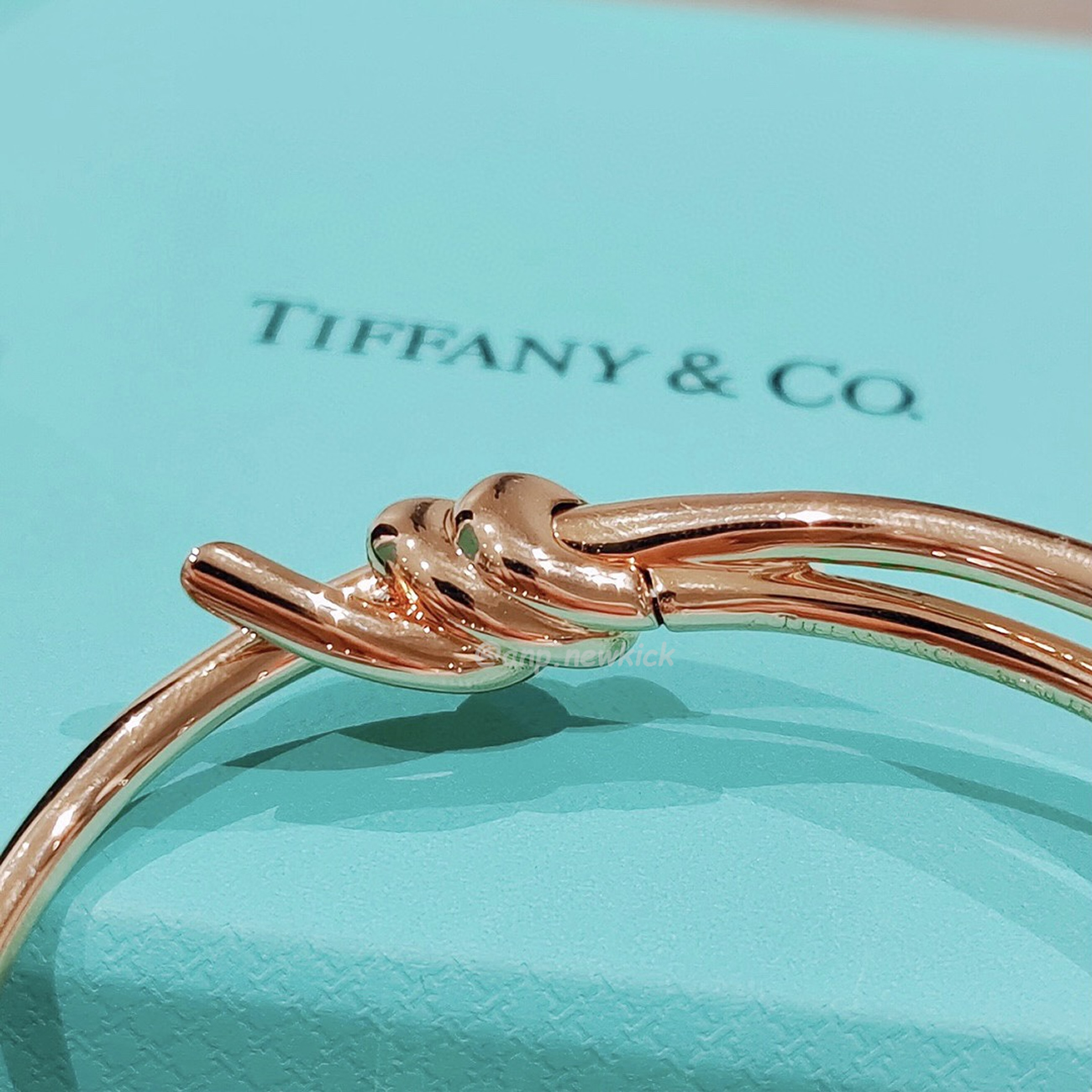 Tiffany Knot Rose Gold Diamond Bracelet (8) - www.kitistry.com Tiffany Knot Rose Gold Diamond Bracelet (8) - www.kitistry.com