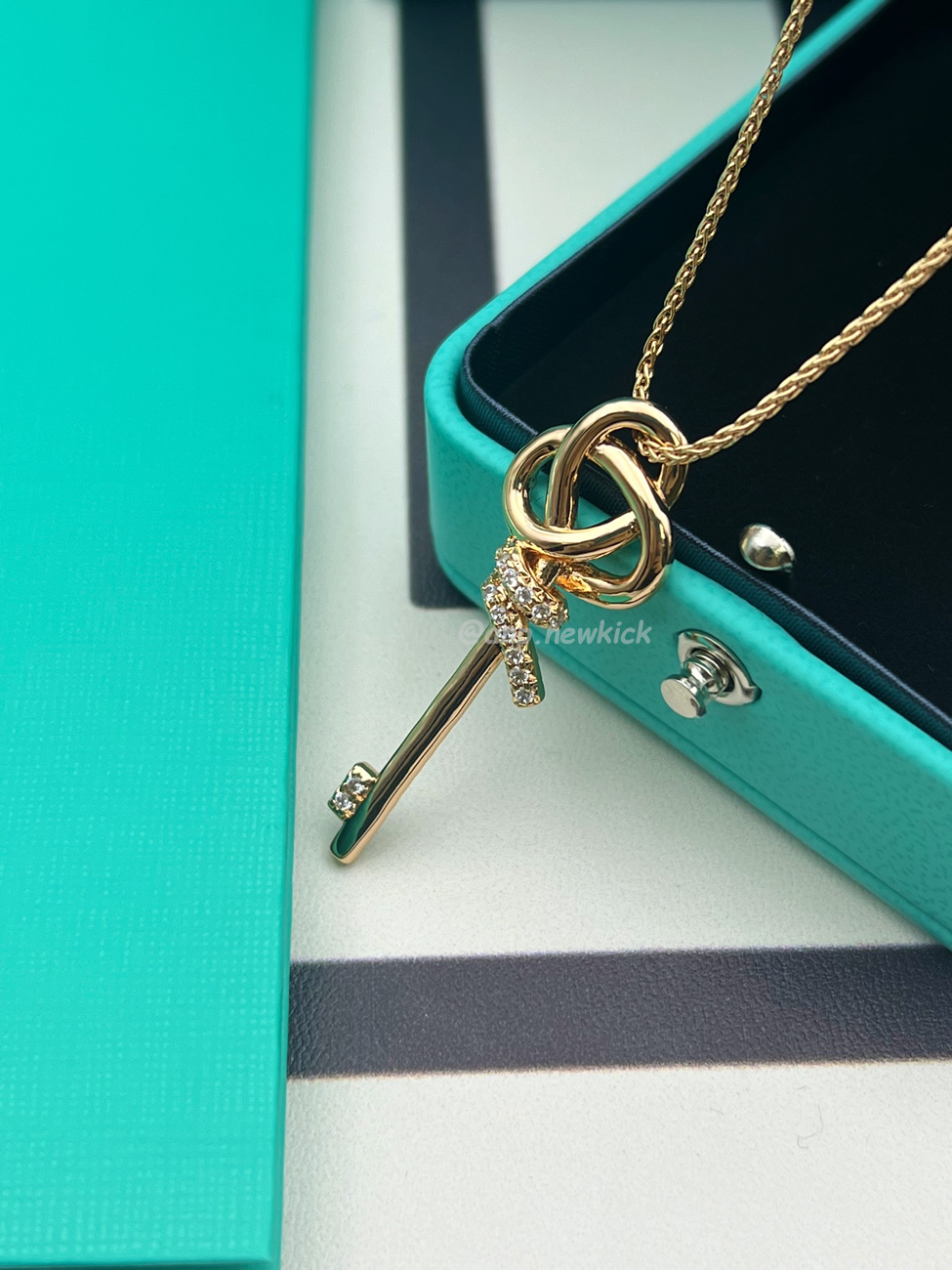 Tiffany T True Necklace (4) - www.kitistry.com Tiffany T True Necklace (4) - www.kitistry.com