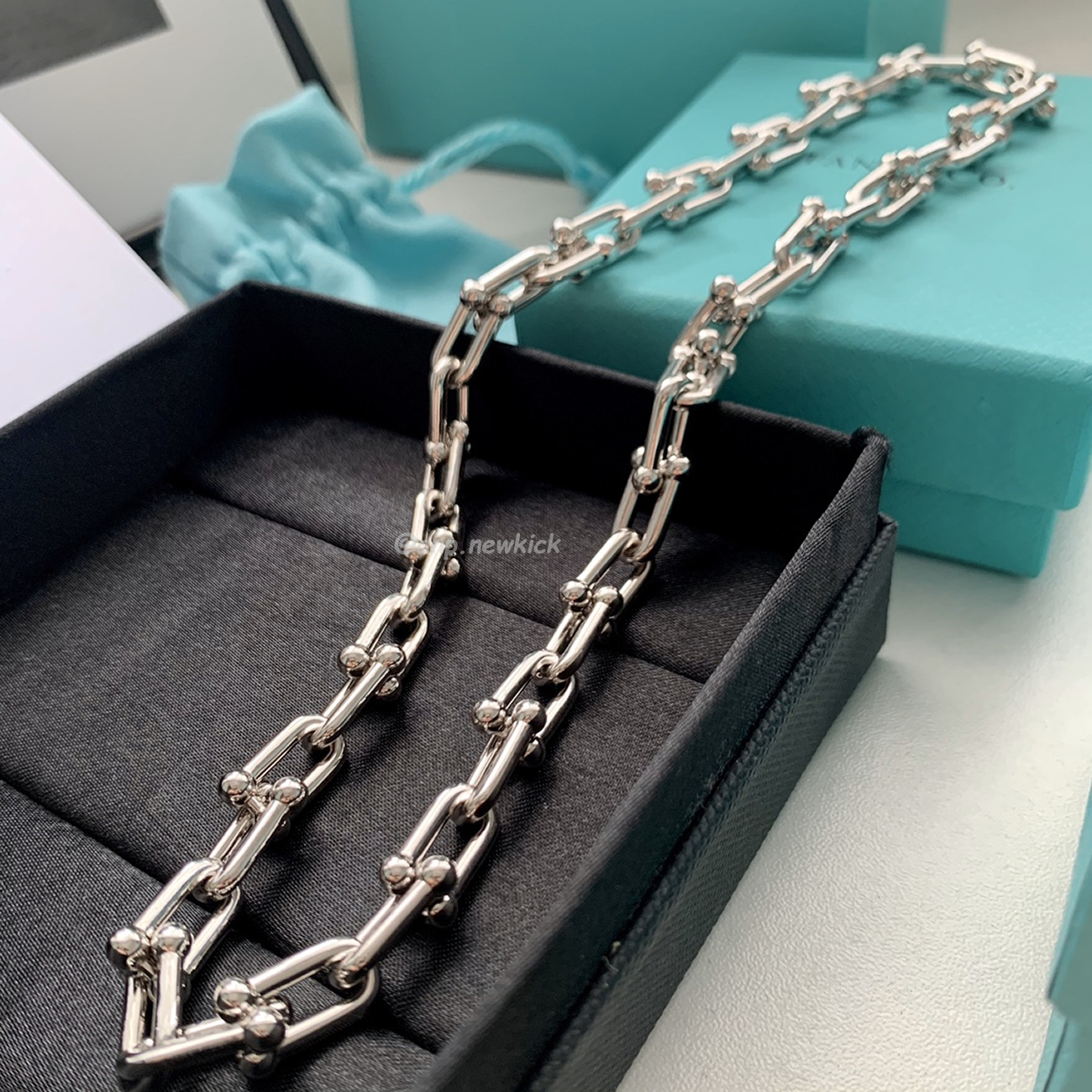 Tiffany Hardwear Gold Coarse Gradient Buckle Chain Necklace (1) - www.kitistry.com Tiffany Hardwear Gold Coarse Gradient Buckle Chain Necklace (1) - www.kitistry.com