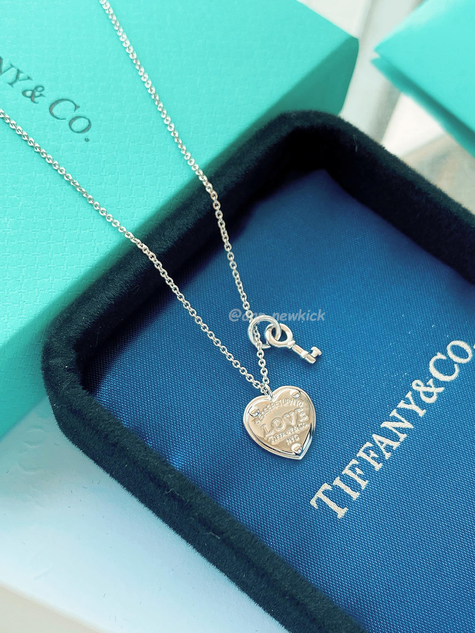 Tiffany Hardwear Gold Coarse Gradient Buckle Chain Necklace (10) - www.kitistry.com Tiffany Hardwear Gold Coarse Gradient Buckle Chain Necklace (10) - www.kitistry.com