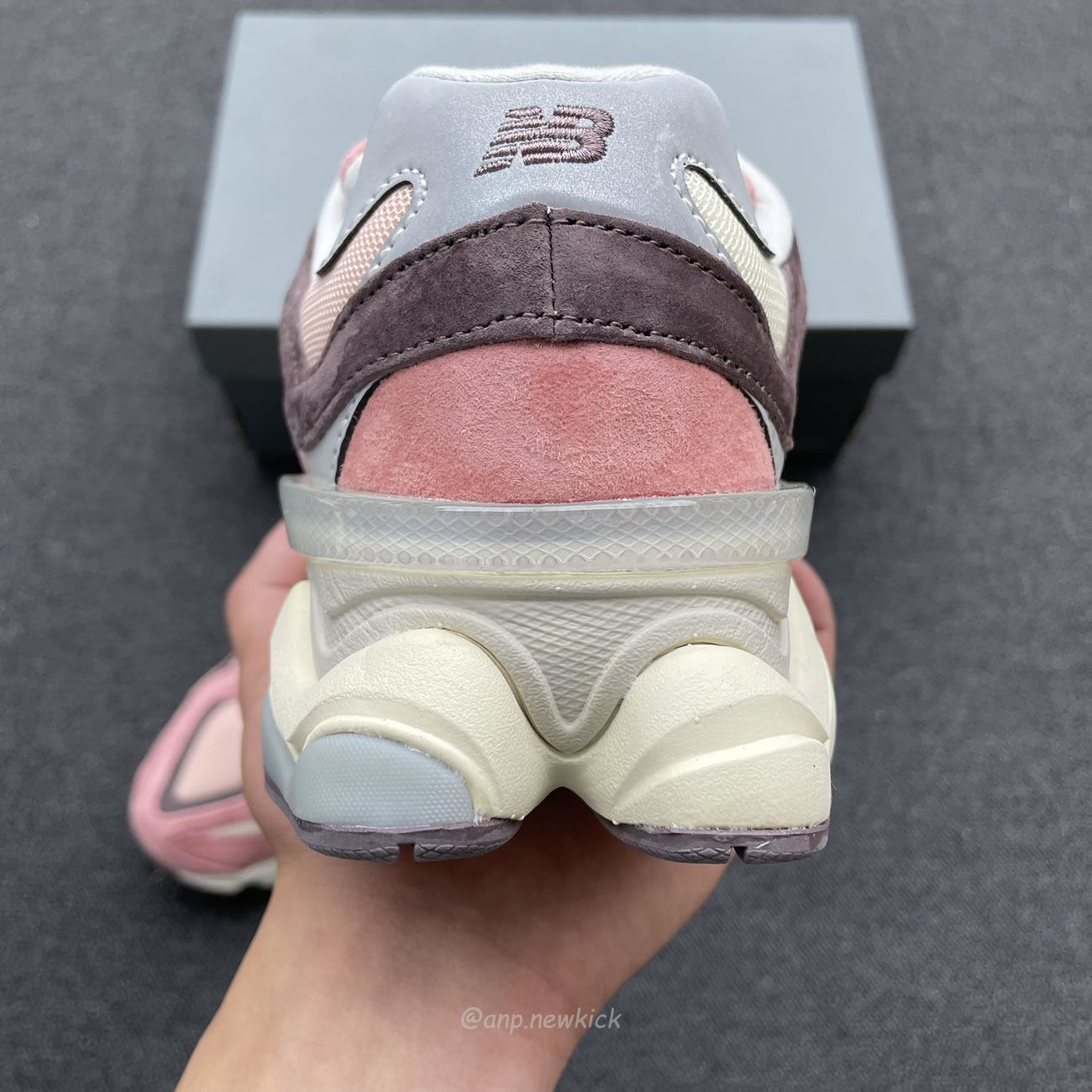 New Balance 9060 Cherry Blossom U9060tru (5) - www.kitistry.com New Balance 9060 Cherry Blossom U9060tru (5) - www.kitistry.com