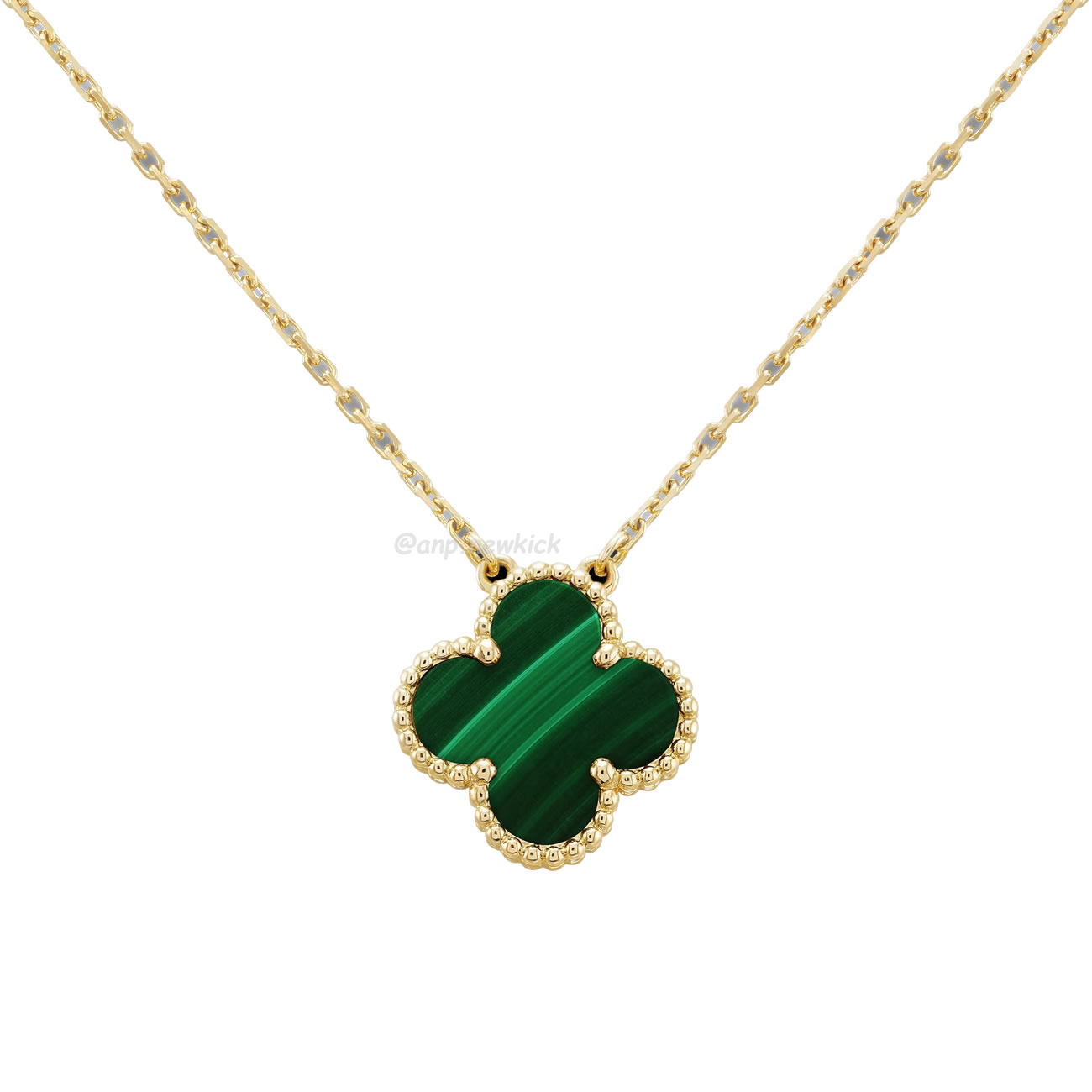 Van Cleef Arpels Vintage Alhambra Pendant (11) - www.kitistry.com Van Cleef Arpels Vintage Alhambra Pendant (11) - www.kitistry.com