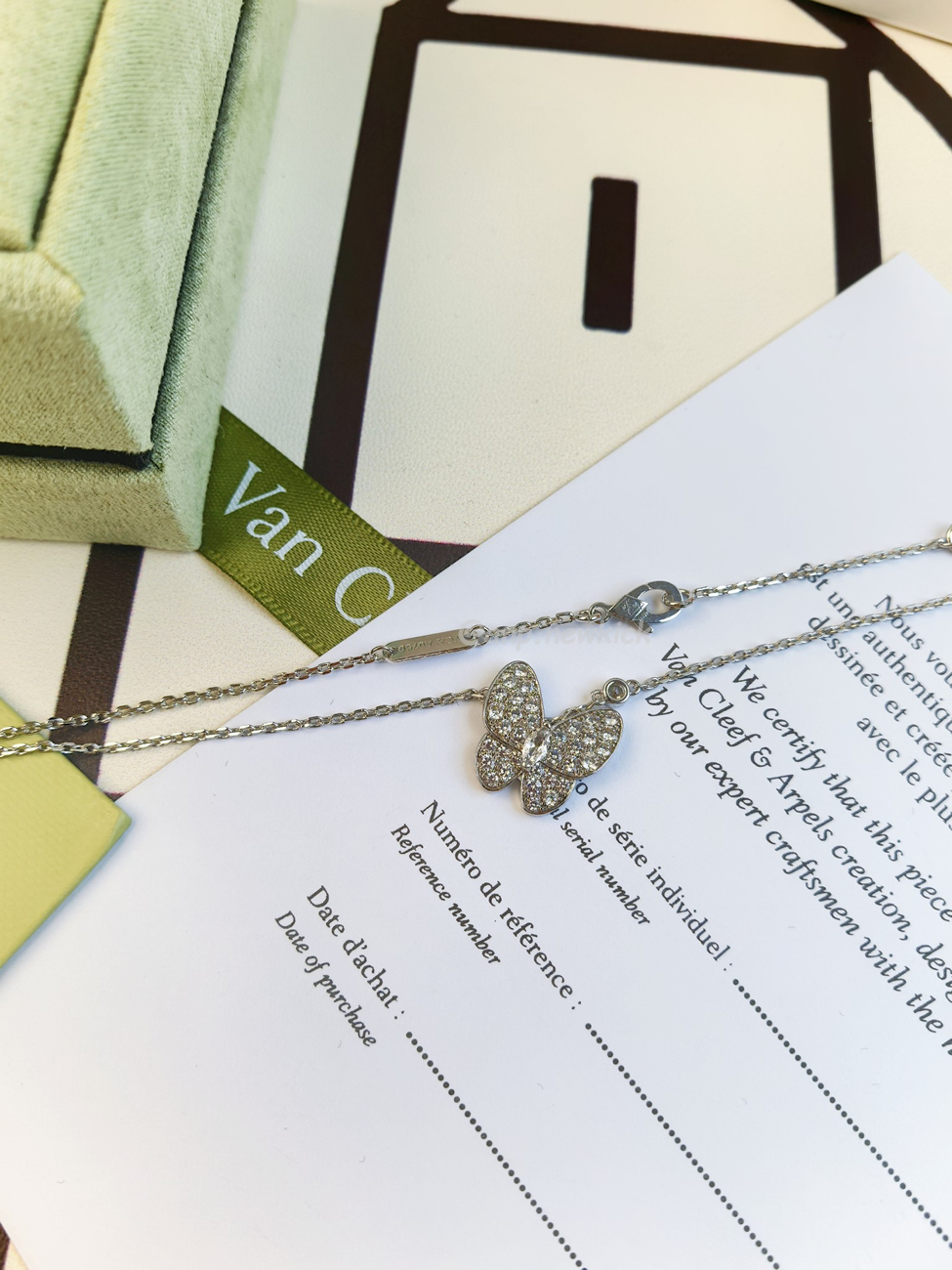 Van Cleef Arpels Full Diamond Clover Necklace (8) - www.kitistry.com Van Cleef Arpels Full Diamond Clover Necklace (8) - www.kitistry.com