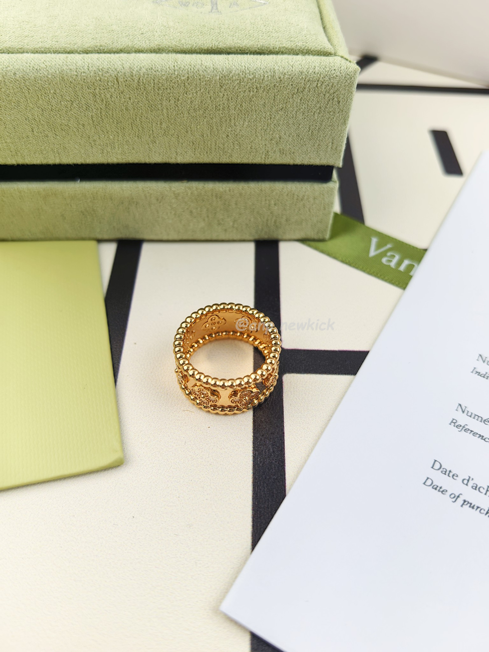 Van Cleef Arpels Full Diamond Ring (9) - www.kitistry.com Van Cleef Arpels Full Diamond Ring (9) - www.kitistry.com