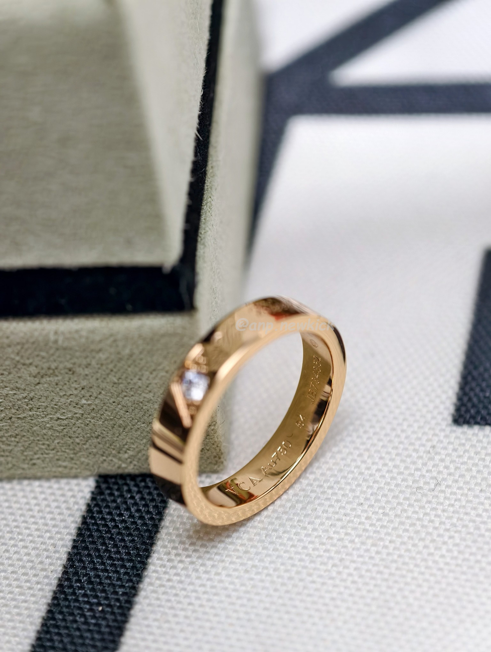 Vintage Alhambra Ring (10) - www.kitistry.com Vintage Alhambra Ring (10) - www.kitistry.com