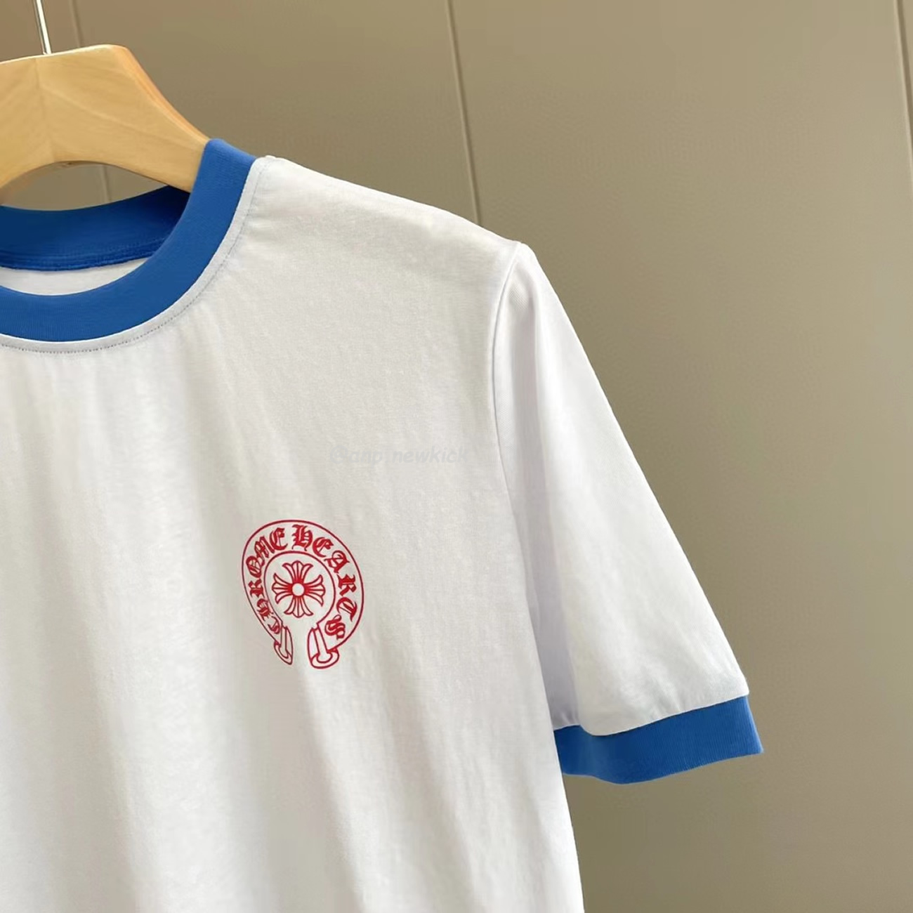 Chrome Hearts Horseshoe Logo Vintage White Short Sleeve Tee (7) - www.kitistry.com Chrome Hearts Horseshoe Logo Vintage White Short Sleeve Tee (7) - www.kitistry.com