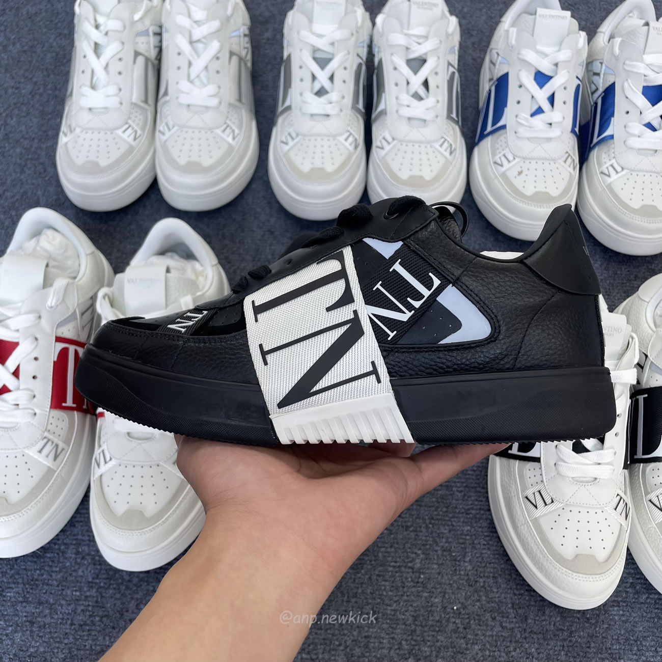 Valentino Garavani Vl7n Sneaker Low Top White Black Grey Red Blue Ys0c58wrq 24p (14) - www.kitistry.com Valentino Garavani Vl7n Sneaker Low Top White Black Grey Red Blue Ys0c58wrq 24p (14) - www.kitistry.com