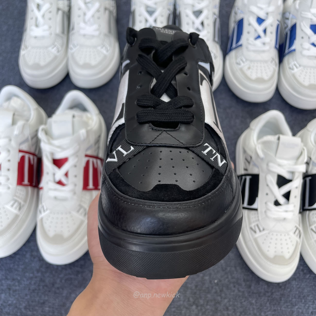Valentino Garavani Vl7n Sneaker Low Top White Black Grey Red Blue Ys0c58wrq 24p (17) - www.kitistry.com Valentino Garavani Vl7n Sneaker Low Top White Black Grey Red Blue Ys0c58wrq 24p (17) - www.kitistry.com