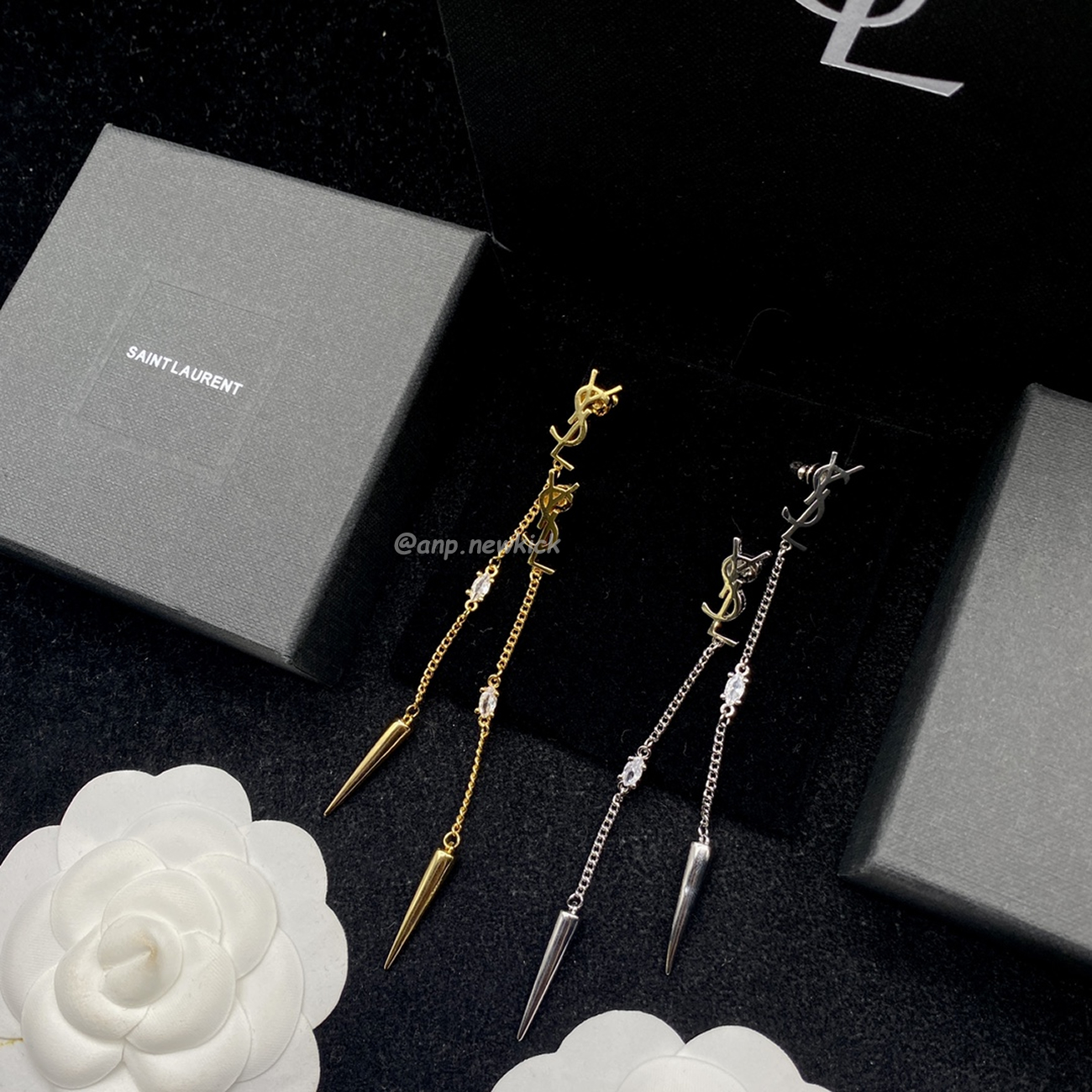 Saint Laurent Ysl Earrings 3 (1) - www.kitistry.com Saint Laurent Ysl Earrings 3 (1) - www.kitistry.com