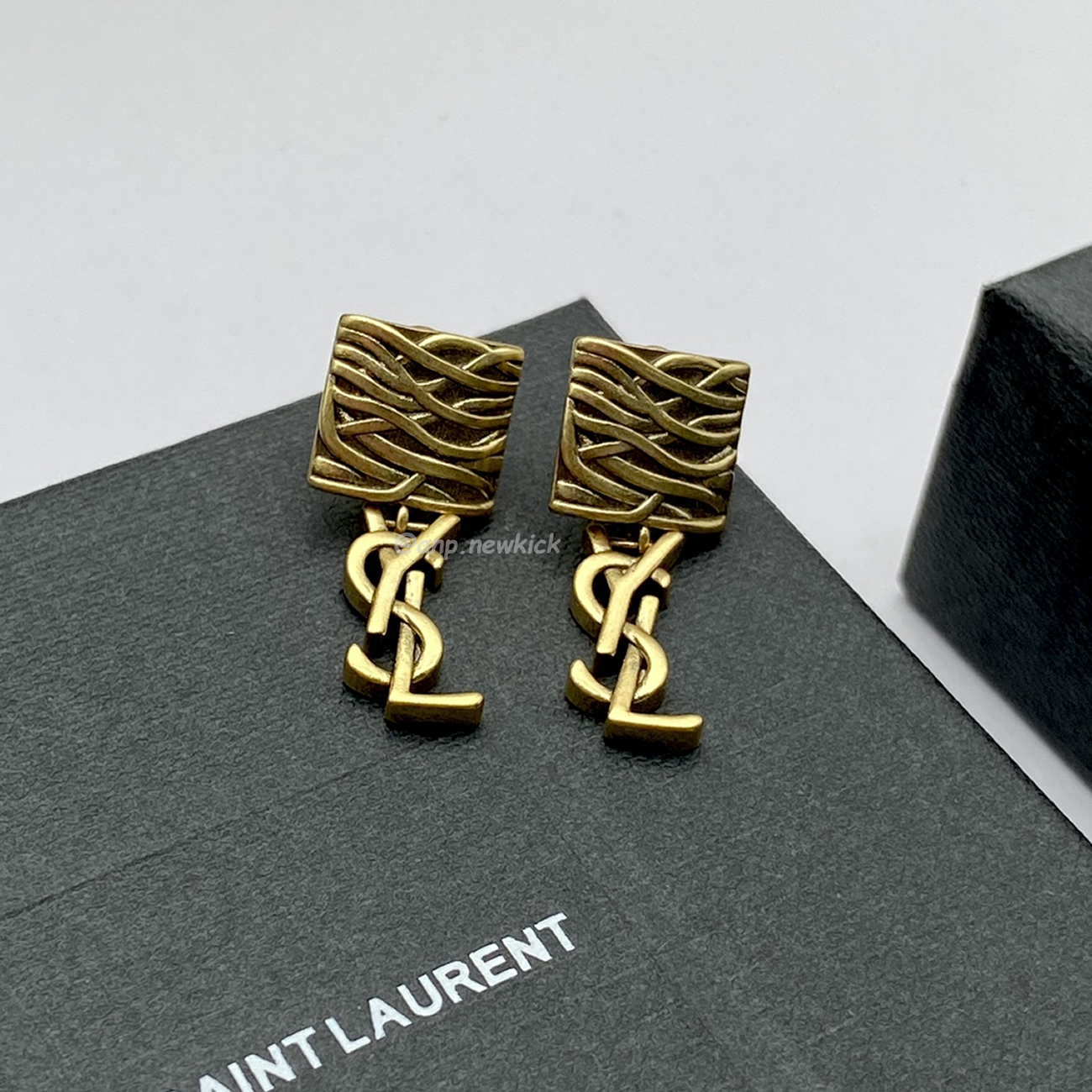 Saint Laurent Ysl Earrings 5 (1) - www.kitistry.com Saint Laurent Ysl Earrings 5 (1) - www.kitistry.com