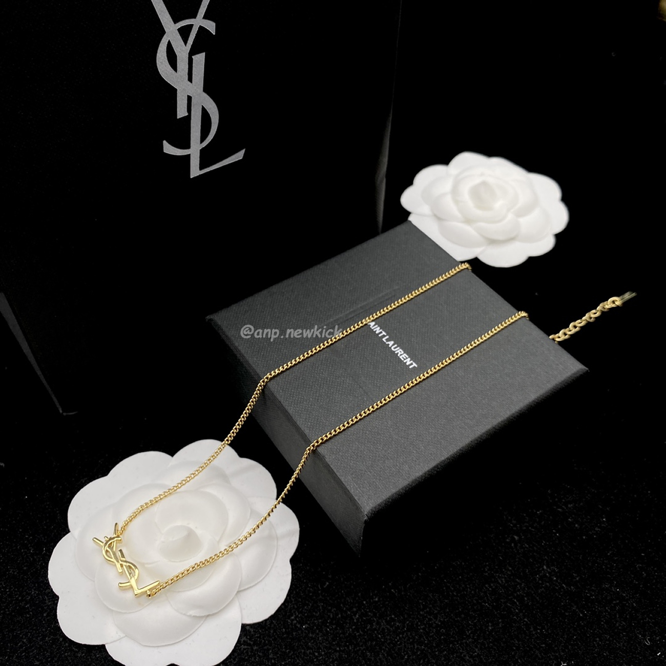 Saint Laurent Necklace Bracelet Suit (4) - www.kitistry.com Saint Laurent Necklace Bracelet Suit (4) - www.kitistry.com