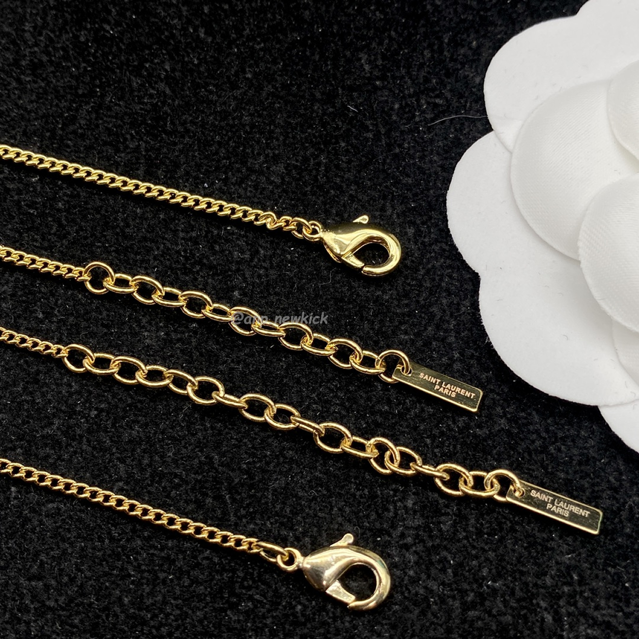 Saint Laurent Necklace Bracelet Suit (7) - www.kitistry.com Saint Laurent Necklace Bracelet Suit (7) - www.kitistry.com