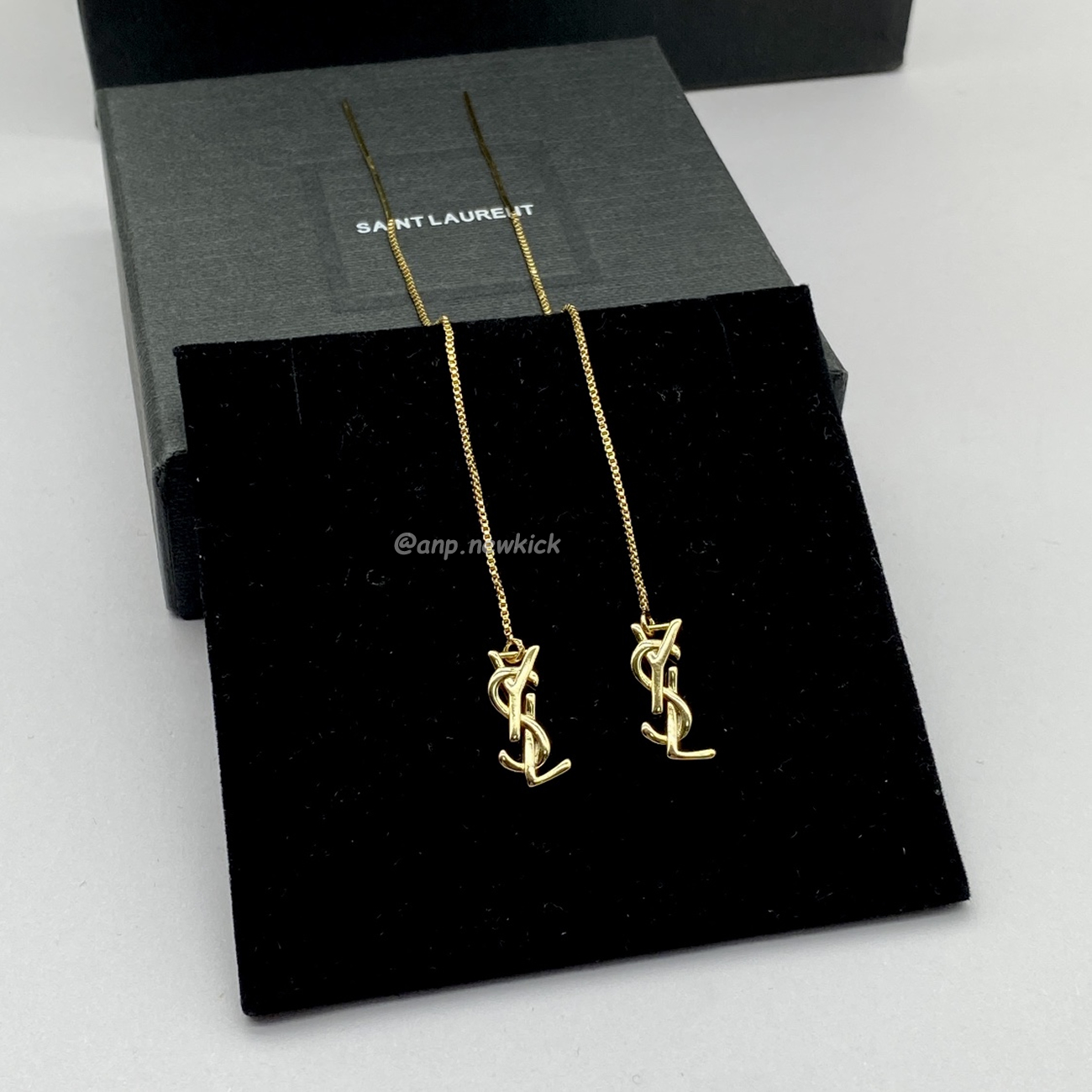 Saint Laurent Opyum Ysl Hanging Earrings (6) - www.kitistry.com Saint Laurent Opyum Ysl Hanging Earrings (6) - www.kitistry.com
