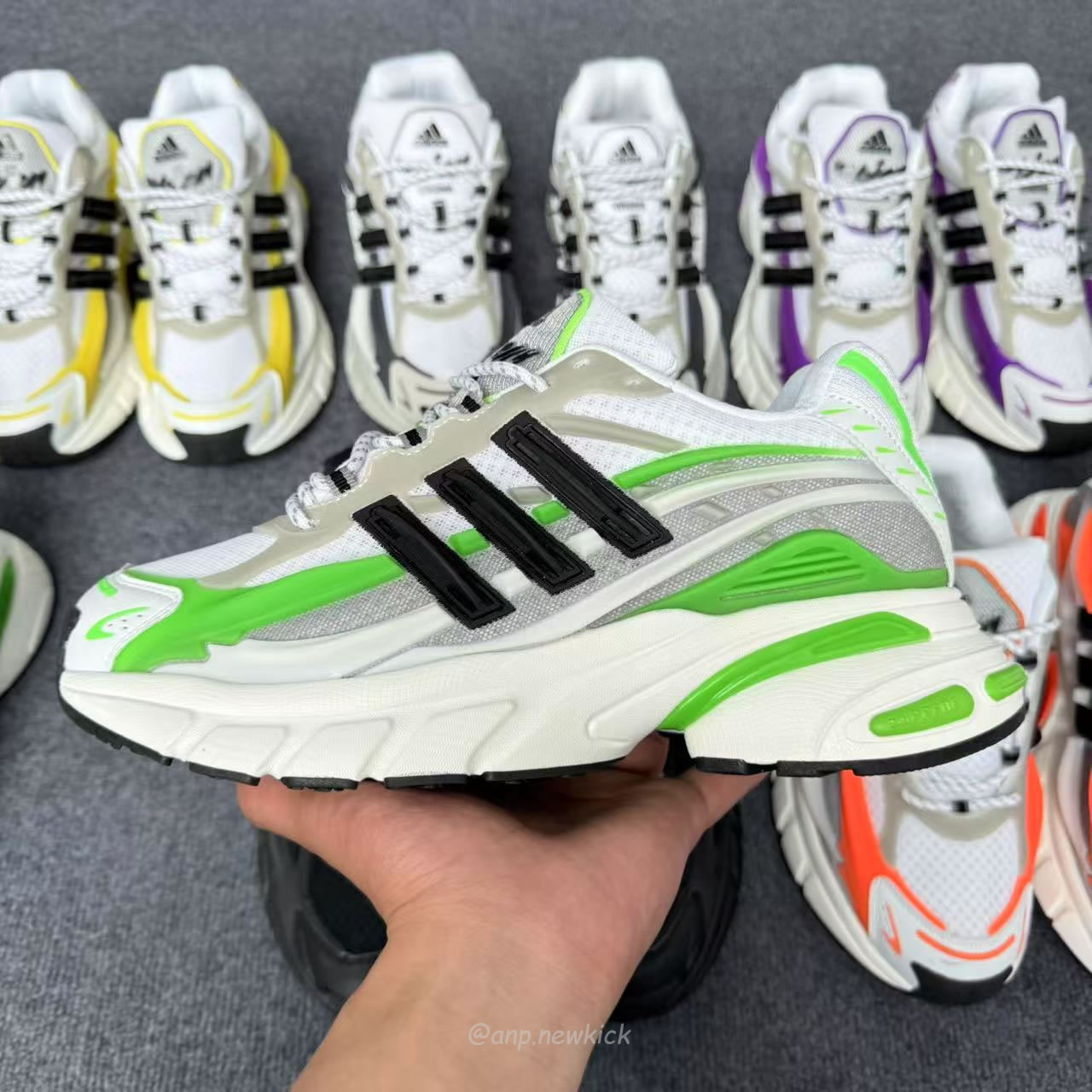 Adidas Adistar Jellyfish (16) - www.kitistry.com Adidas Adistar Jellyfish (16) - www.kitistry.com