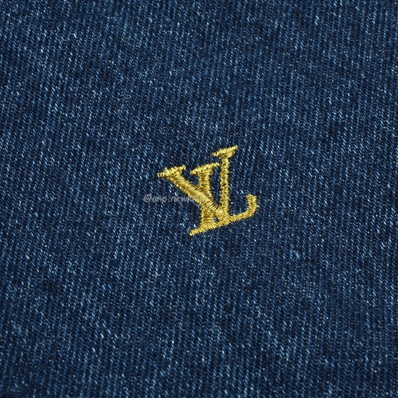 Louis Vuitton Embroidered Logo Denim Shorts (8) - www.kitistry.com Louis Vuitton Embroidered Logo Denim Shorts (8) - www.kitistry.com