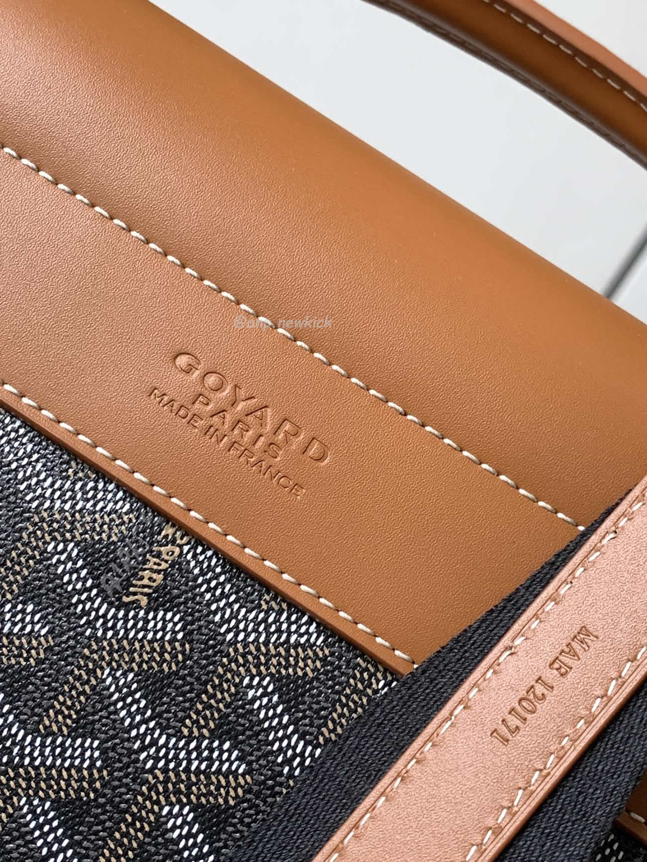 Goyard Citadin Small Size Messenger Bag (10) - www.kitistry.com Goyard Citadin Small Size Messenger Bag (10) - www.kitistry.com