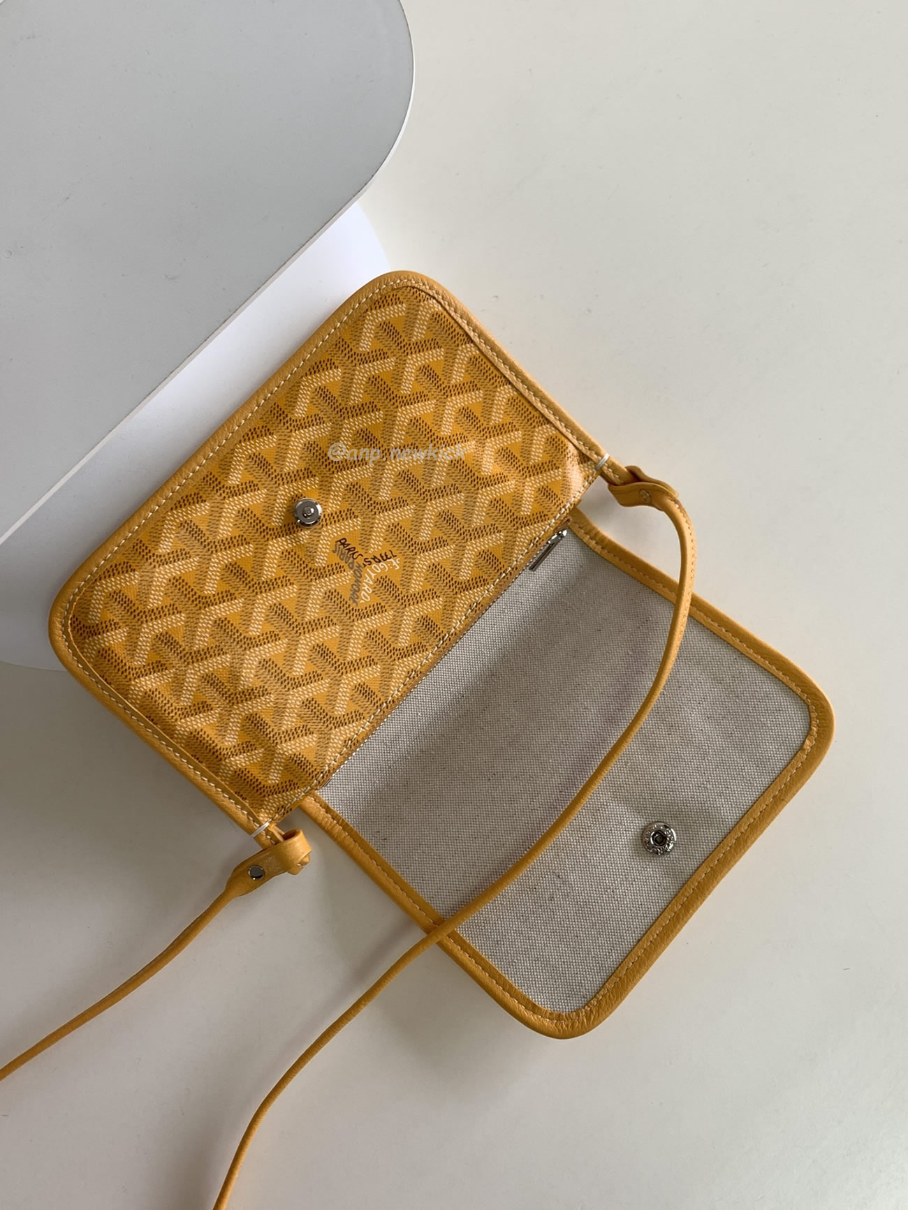 Goyard Plumet Messenger Bag 14 Cm X 2.5 Cm X 20.5 Cm (27) - www.kitistry.com