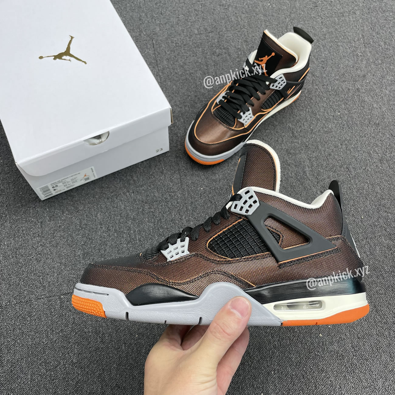 Air Jordan 4 Wmns "Starfish" CW7183-100