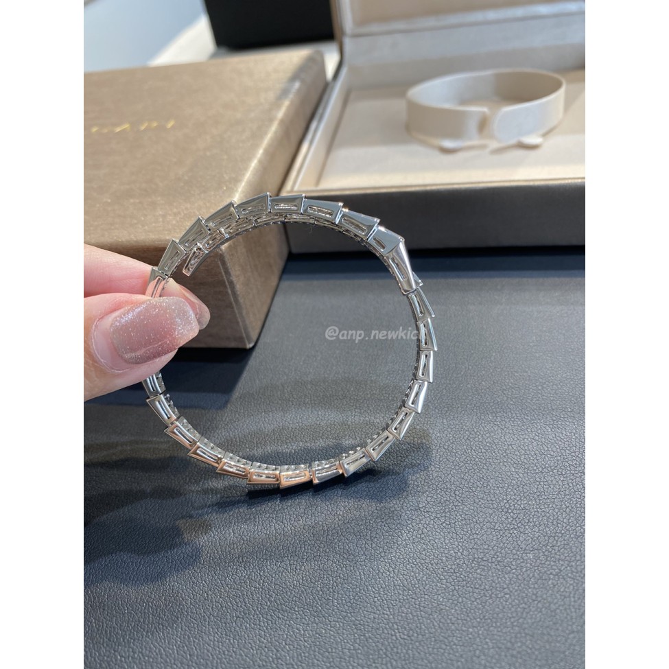 Bulgari Serpentine Full Diamond Bracelet