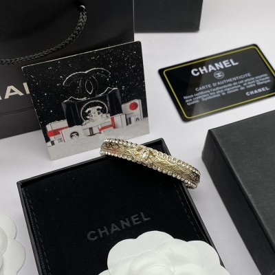 Chanel Gold bracelet