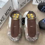 Nike Mind 001