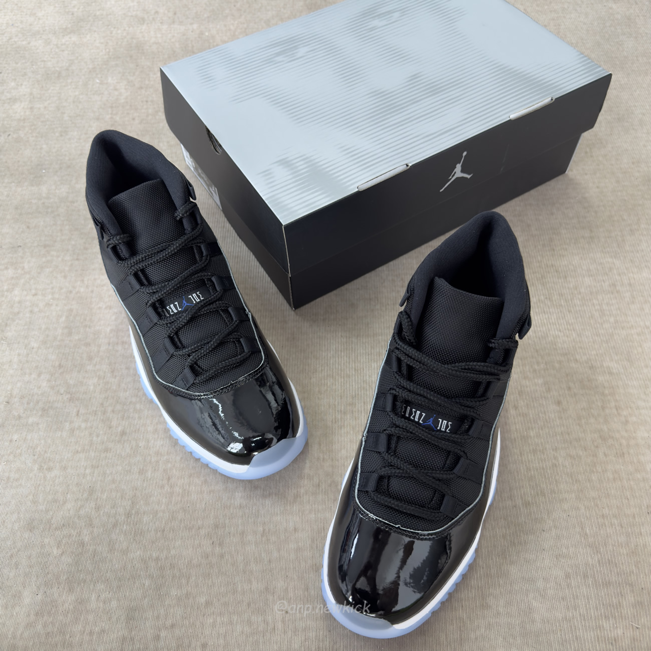 Air Jordan 11 Retro Space Jam (2026) CT8012-900