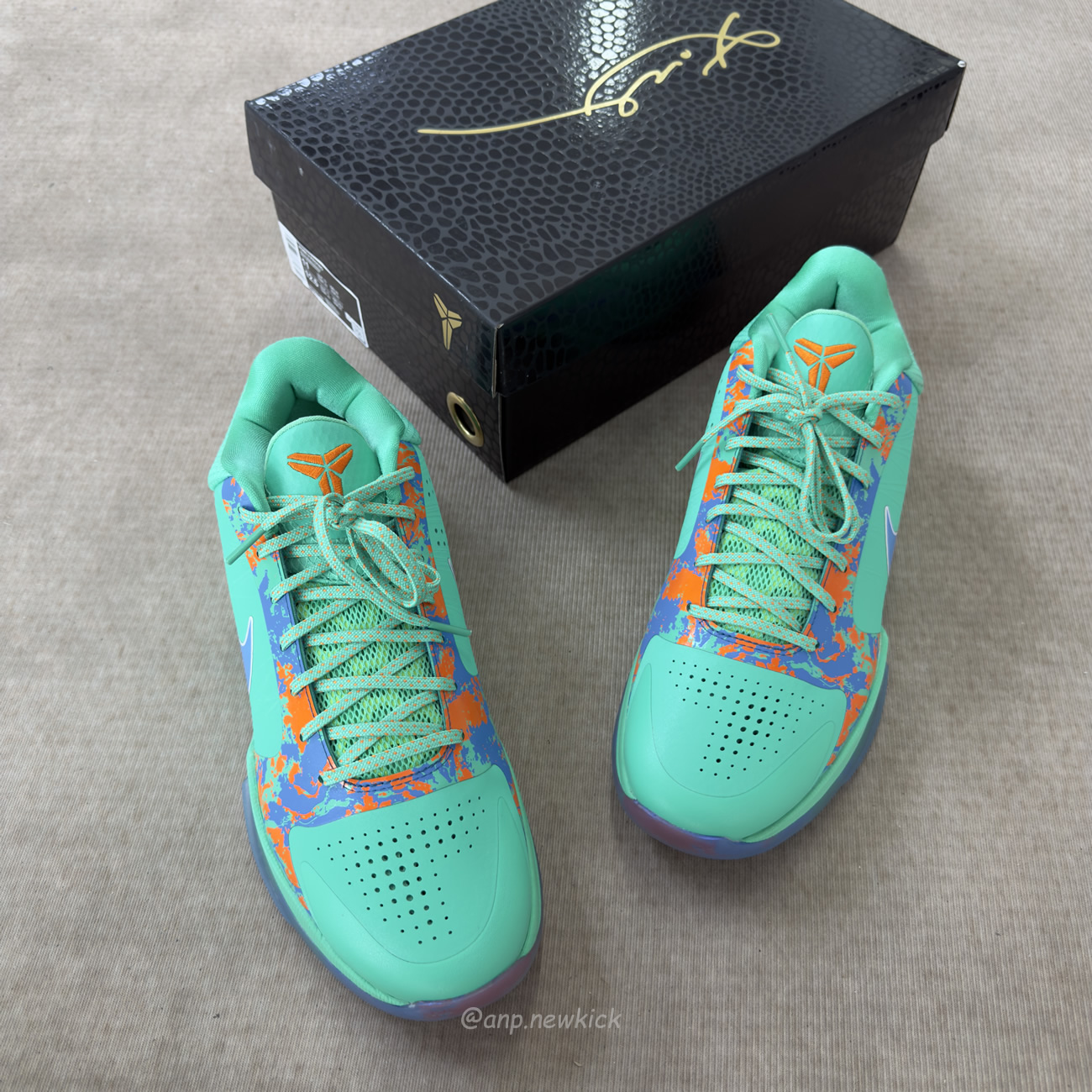 Nike Kobe 5 Protro Jalen Brunson NY vs. NY PE IX1200-300