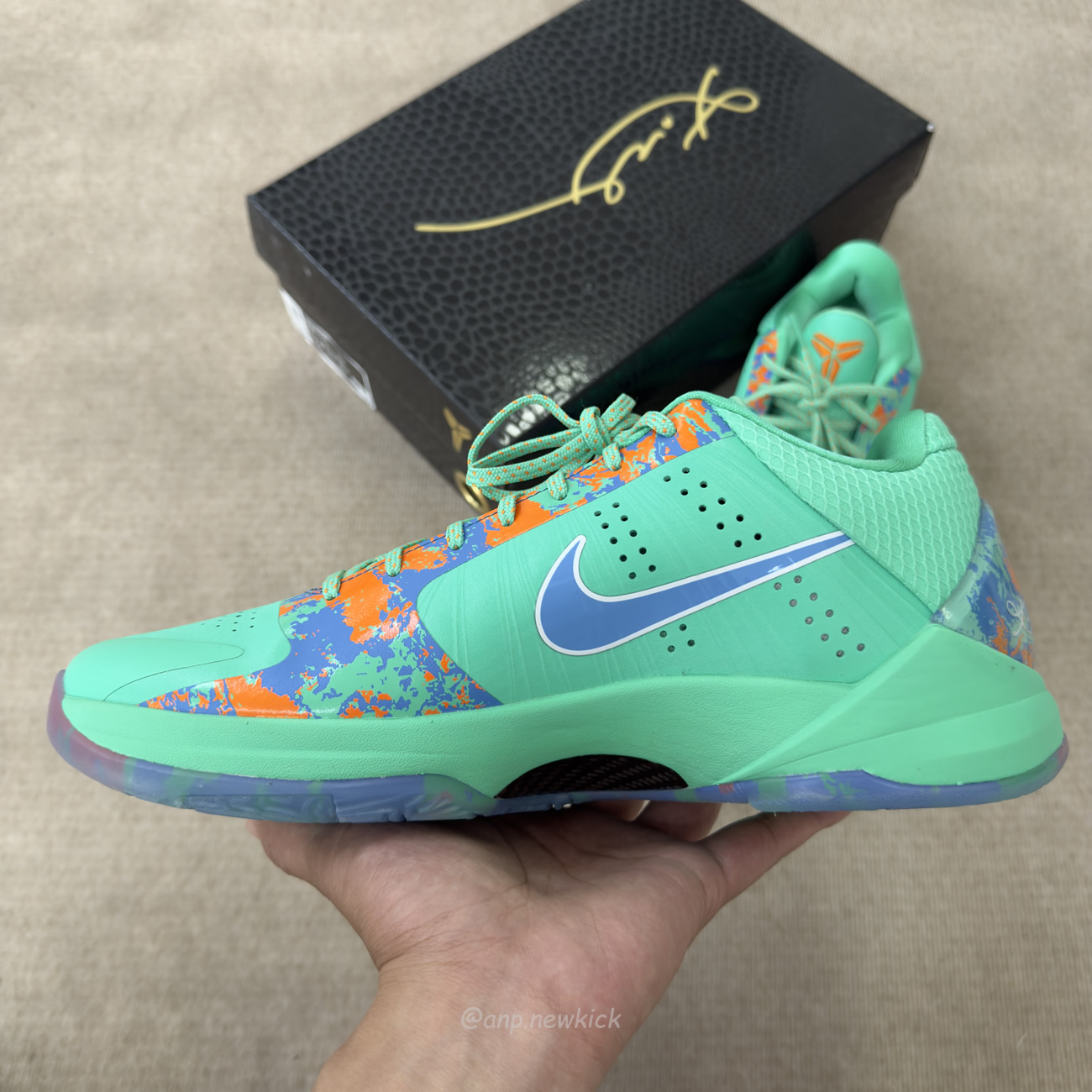Nike Kobe 5 Protro Jalen Brunson NY vs. NY PE IX1200-300