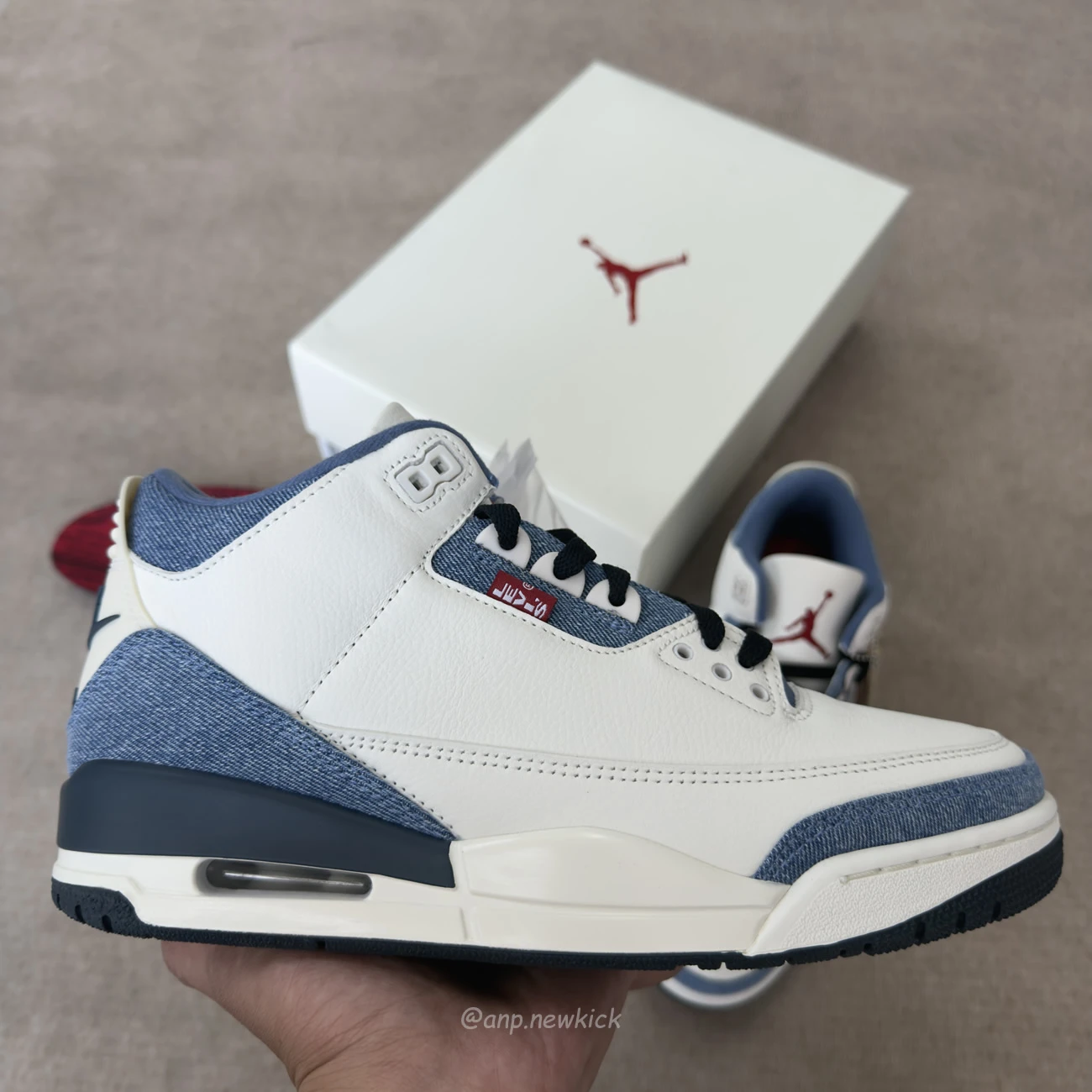Air Jordan 3 Retro Levi’s All-Star IR0912-400