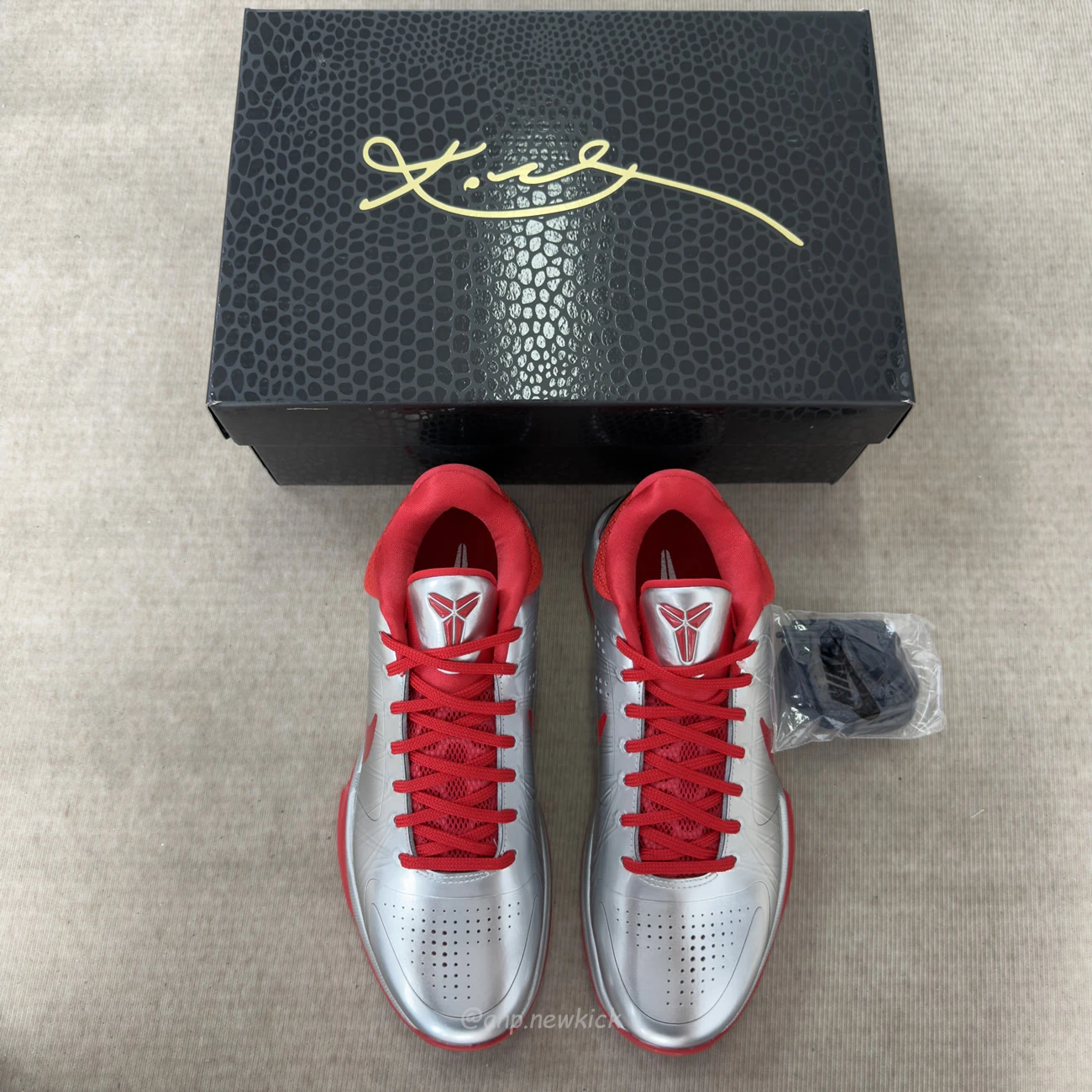 Nike Kobe 5 Protro Caitlin Clark Rookie of the Year IV2712-001