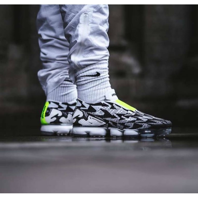 Nike Air Vapormak Fk Moc 2 Acronym Light Bone/Volt Green AQ0996-001-35