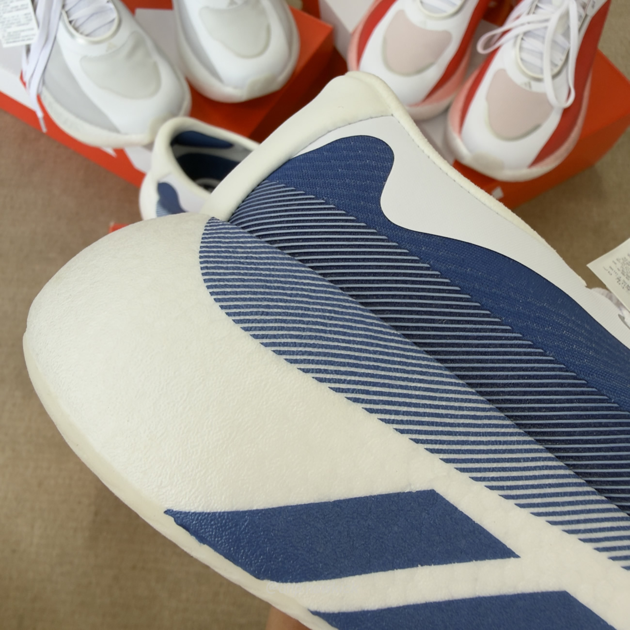 Adidas Hyper Boost Edge White Eqt Blue Aurora Onix Pure Ruby Ki1911 (13) - www.kitistry.com Adidas Hyper Boost Edge White Eqt Blue Aurora Onix Pure Ruby Ki1911 (13) - www.kitistry.com