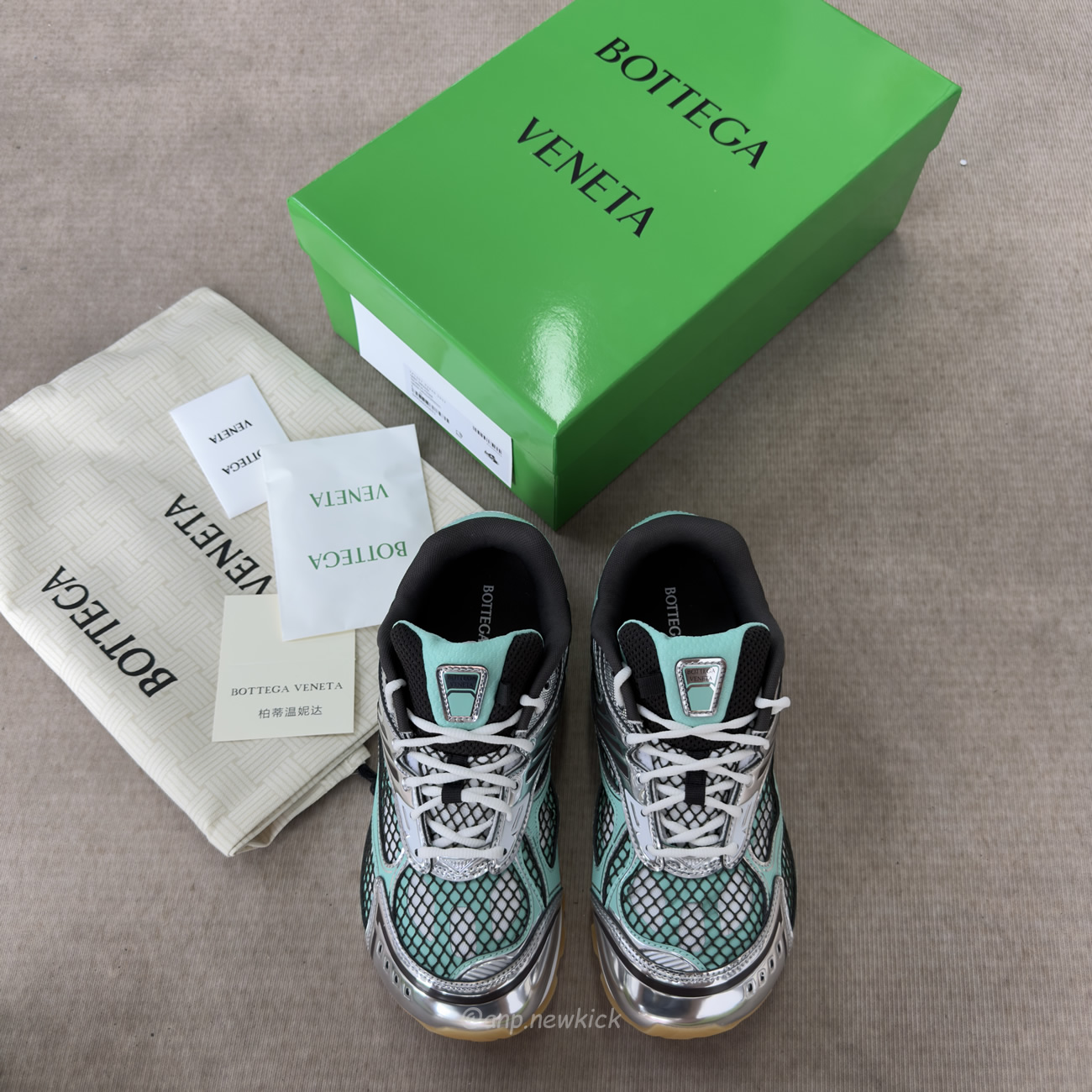Bottega Veneta Orbit Green Oasis Espresso 741357 V2x40 3925 (9) - www.kitistry.com Bottega Veneta Orbit Green Oasis Espresso 741357 V2x40 3925 (9) - www.kitistry.com