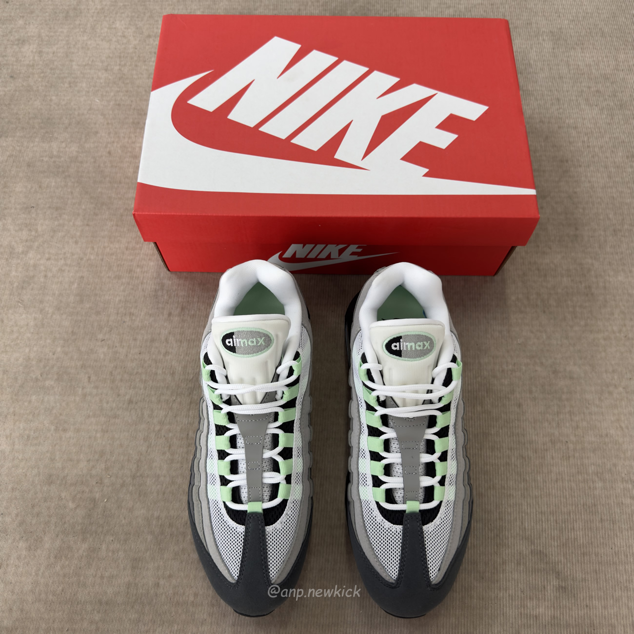 Nike Air Max 95 Og Big Bubble Fresh Mint Womens Hj5996 005 (2) - www.kitistry.com Nike Air Max 95 Og Big Bubble Fresh Mint Womens Hj5996 005 (2) - www.kitistry.com